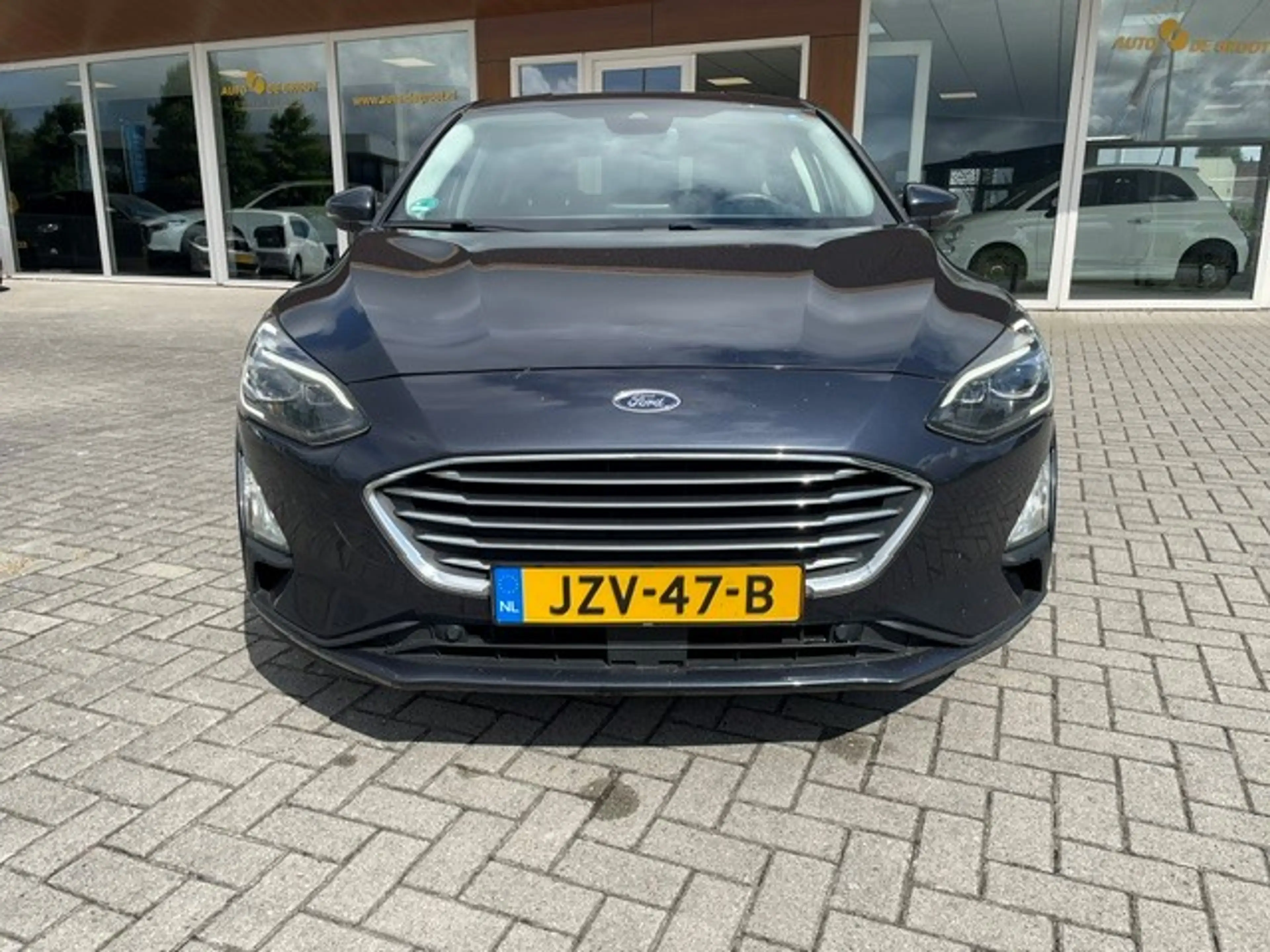 Ford Focus 1.0 EcoBoost Hybrid Active X Business — photo 18