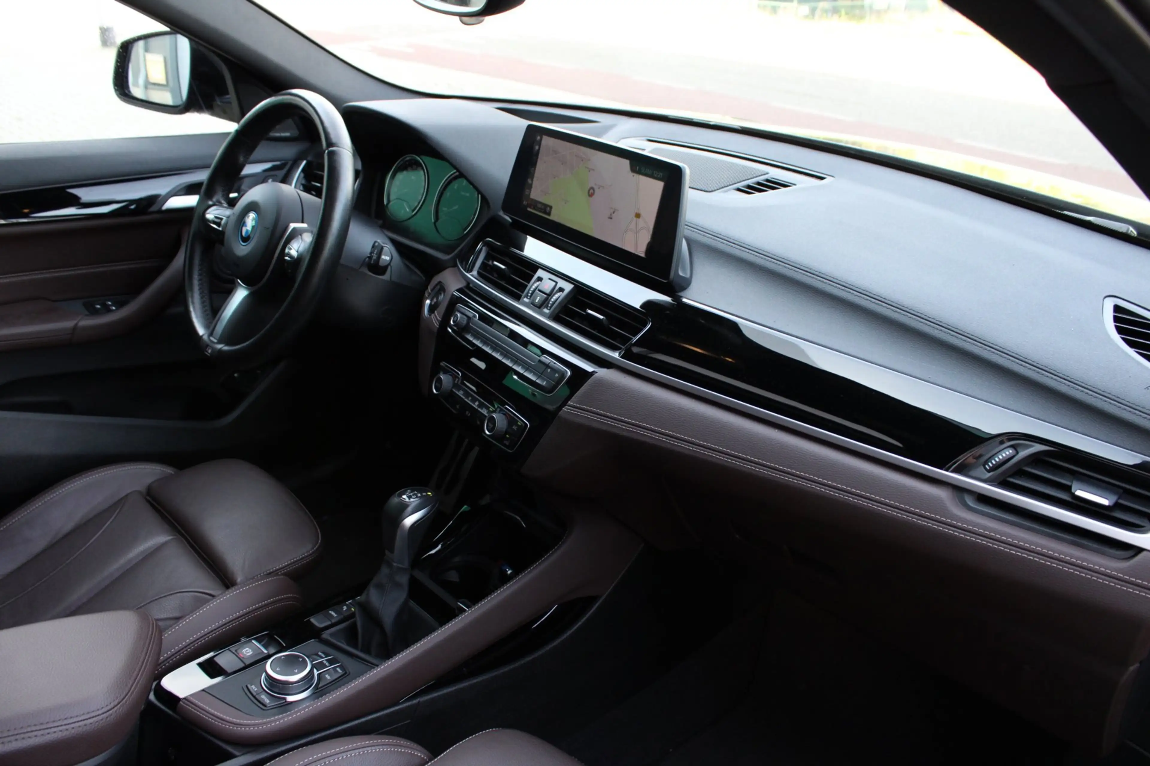 BMW X2 XDrive25e HIGH EXECUTIVE M SPORT PRO | HEAD UP | P — photo 36