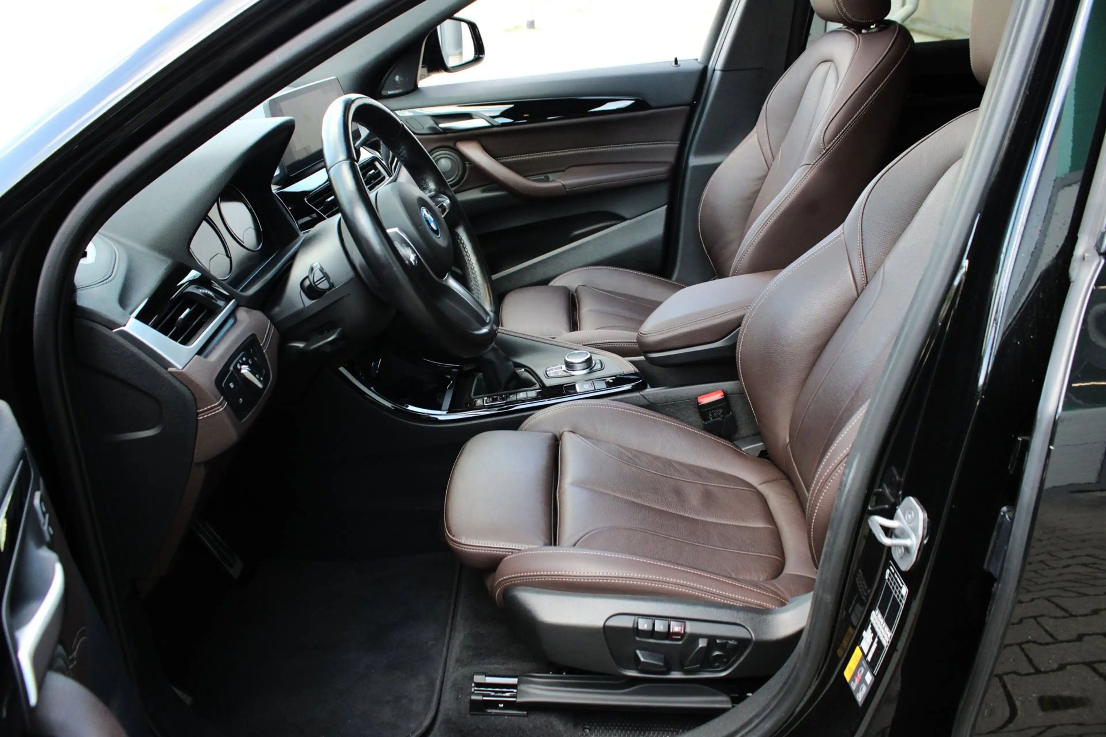 BMW X2 XDrive25e HIGH EXECUTIVE M SPORT PRO | HEAD UP | P — photo 22