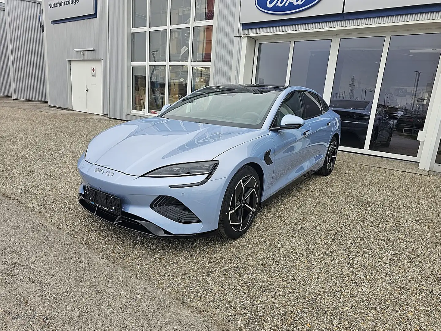 BYD Seal Excellence Österreich Paket 82,5kWh AWD Blau - 2