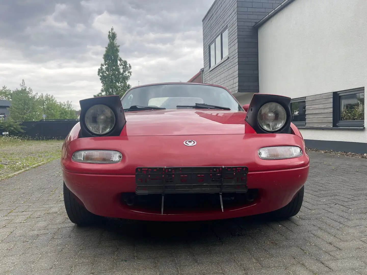 Mazda MX-5 1,6L,116PS,Oldtimer,H-Zulassung möglich,2.Hd Roşu - 1
