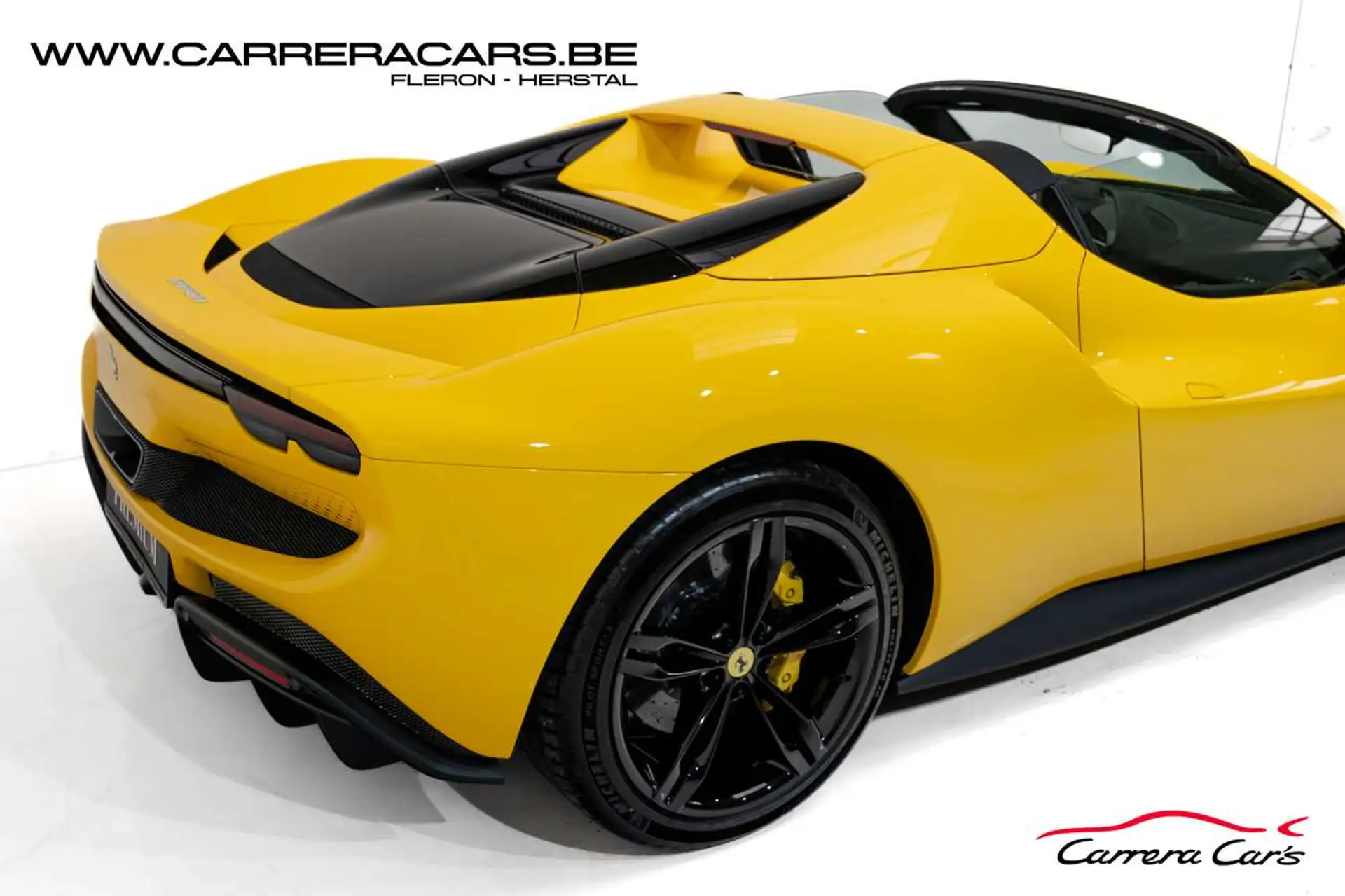 페라리 296 GTS 2025 노랑 사진 6
