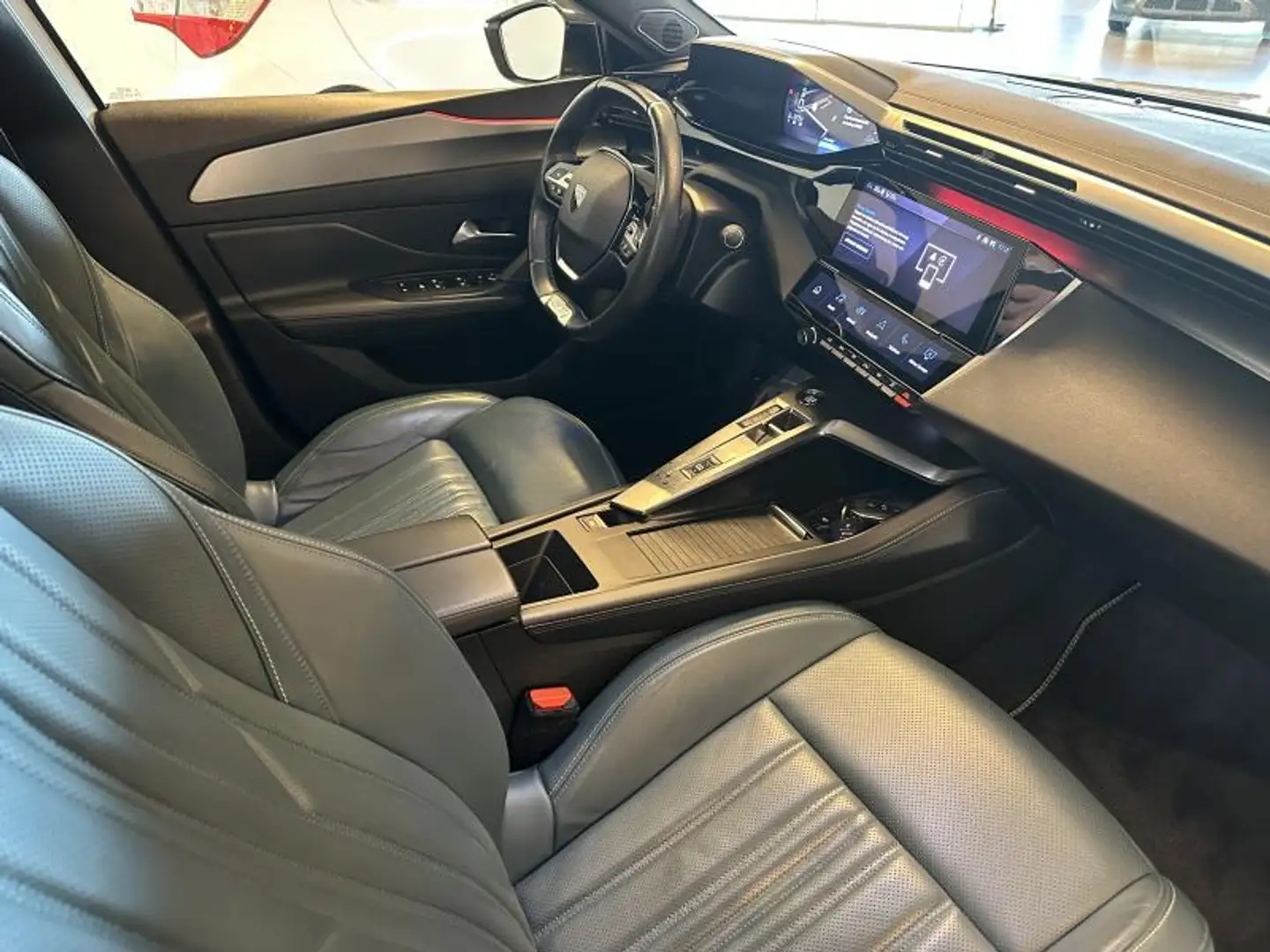 Peugeot 408 GT 1.2 BENZINE 130 EAT 8 Wit - 2