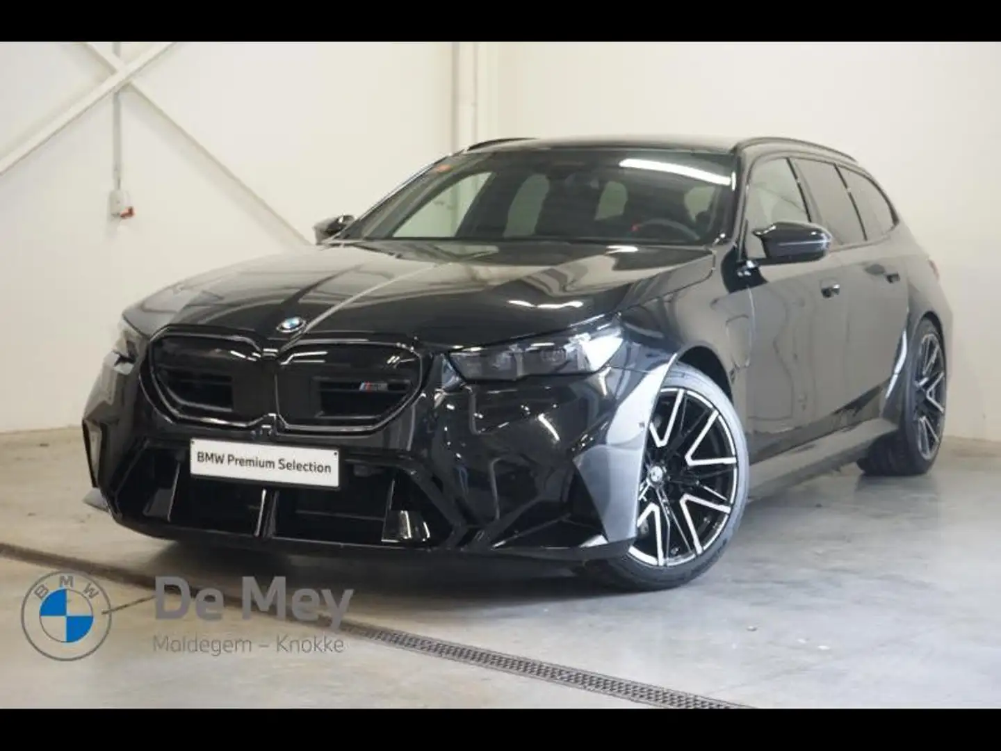 BMW M5 REEKS Чорний - 1