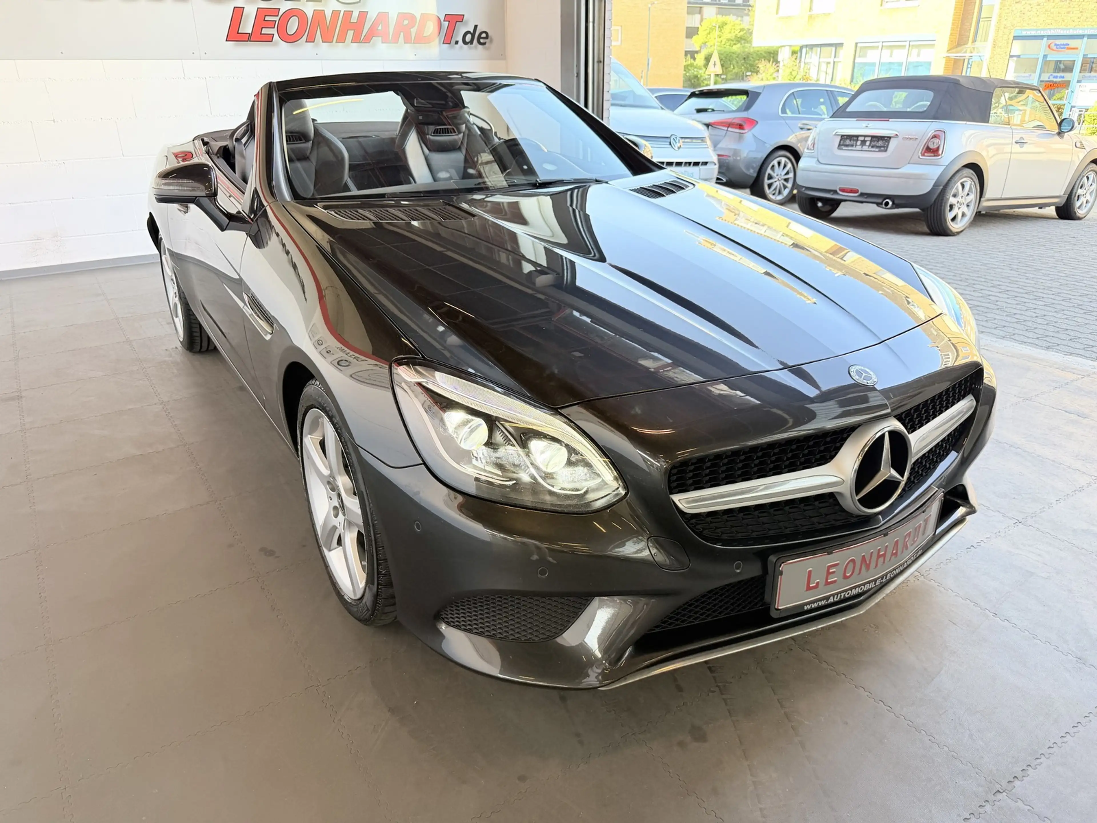 Mercedes-Benz SLC 200 2.Hand*Leder*Airscraf*LED*HU+Service neu ********* — photo 6