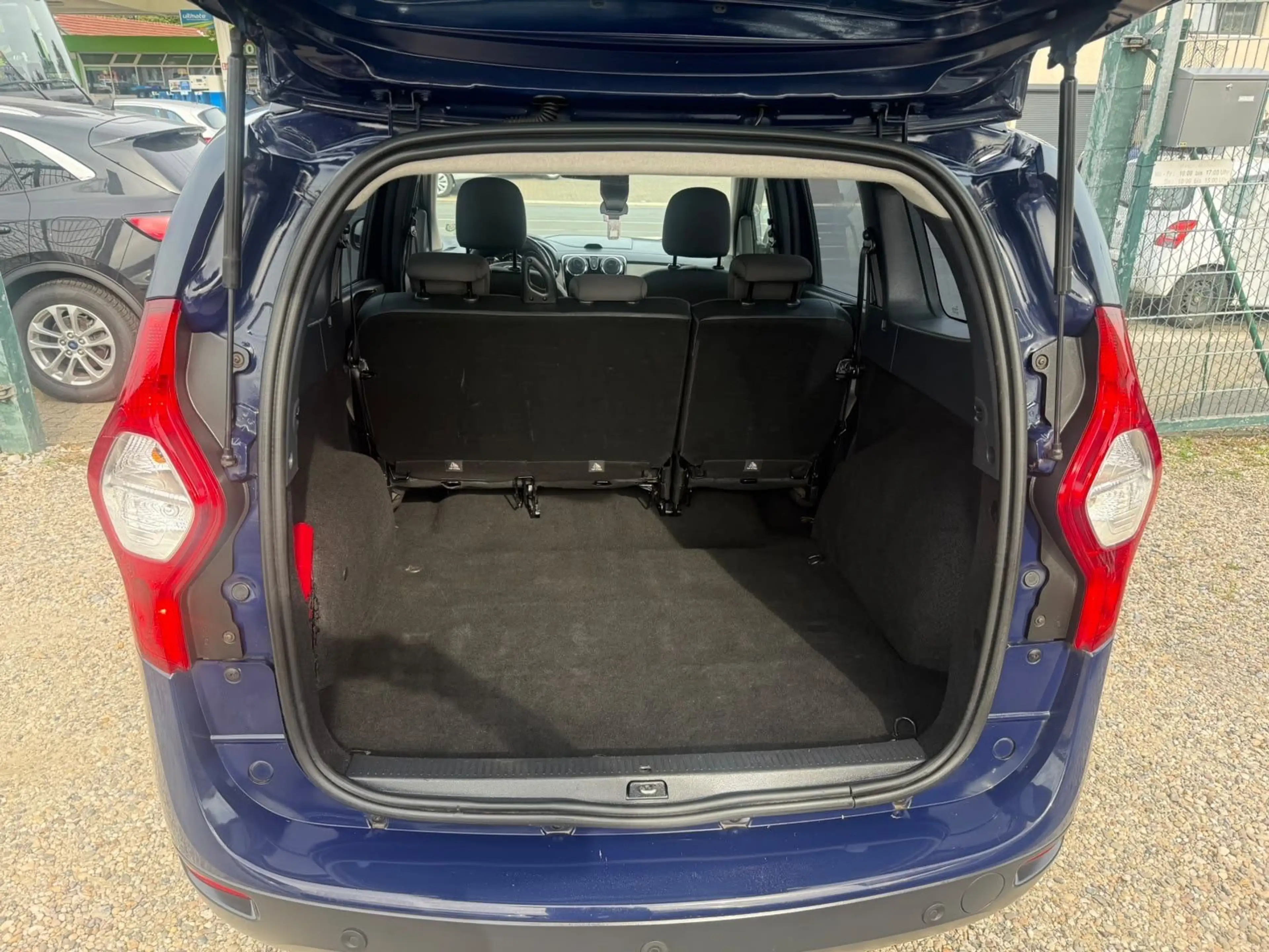 Dacia Lodgy Prestige*TÜV NEU* — photo 7