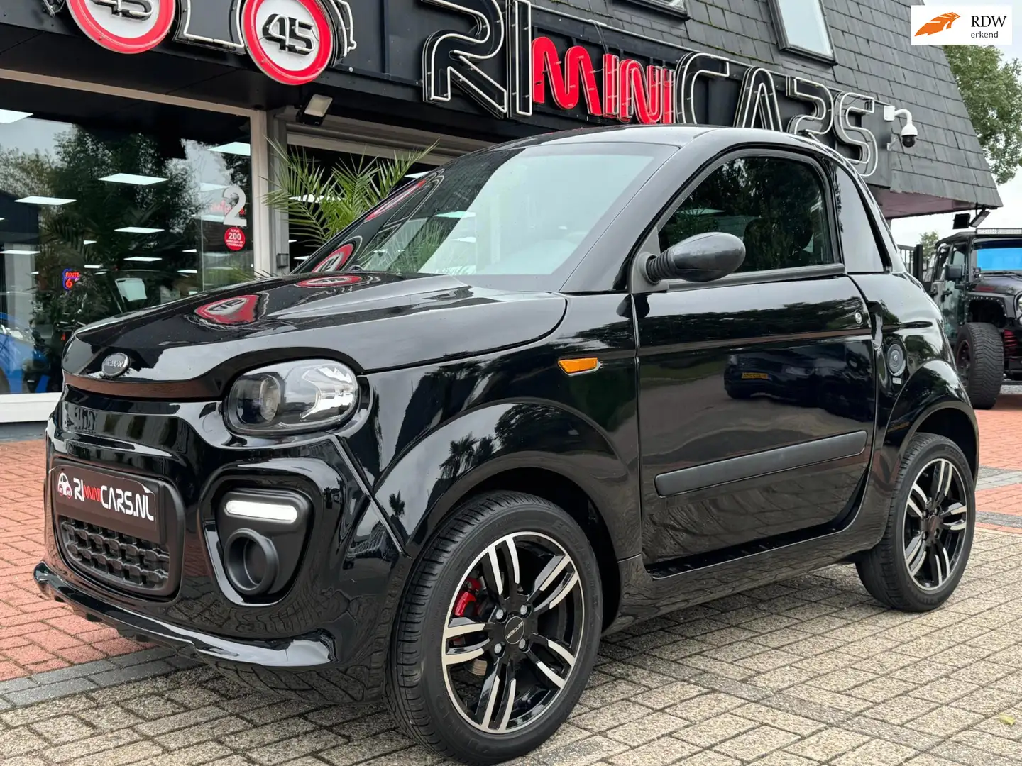 Microcar Due brommobiel | 2022 | Fiat 500 Look Apple carplay 45 Noir - 1