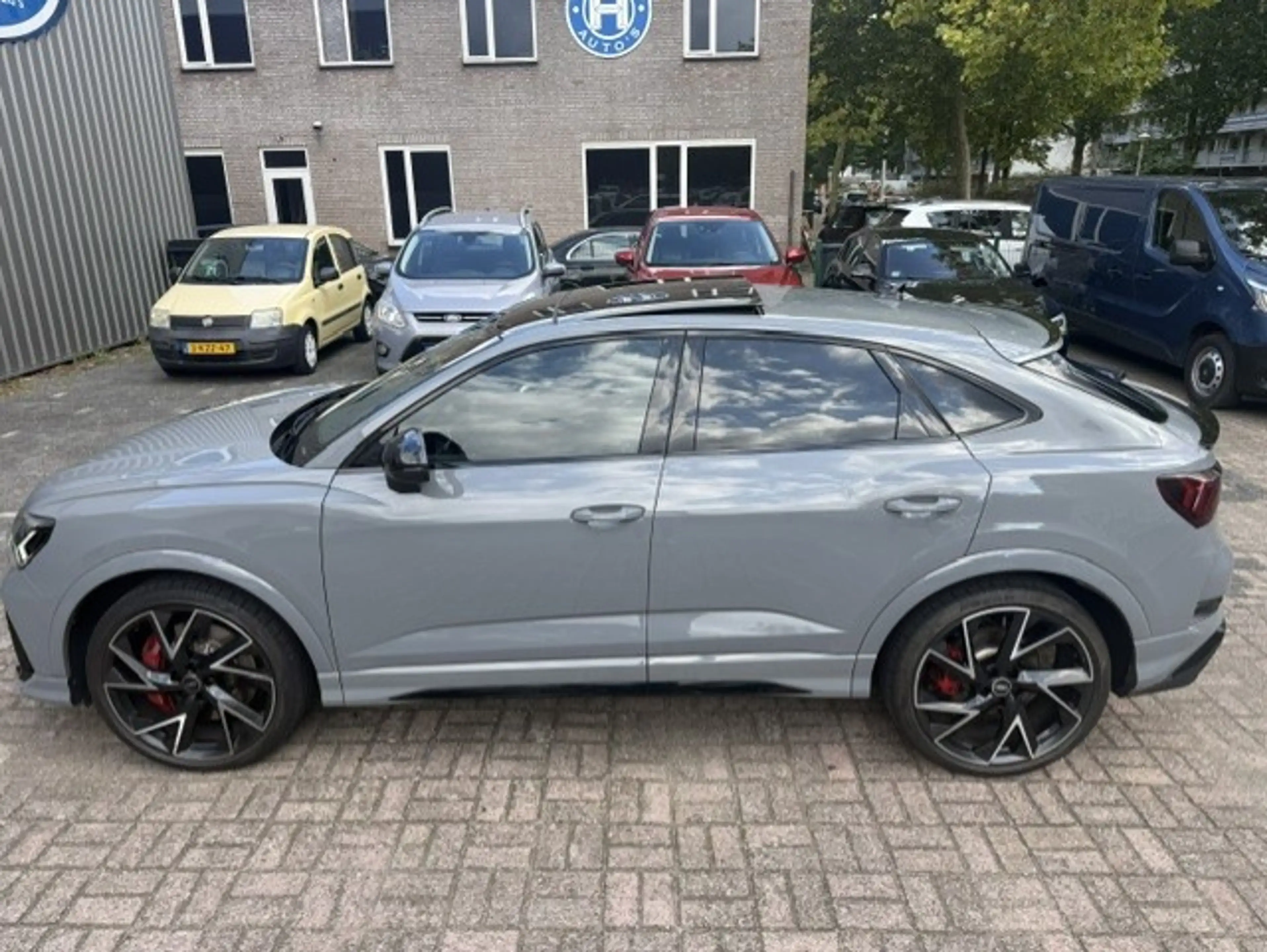 Audi RS Q3 Sportback Quattro PANO/RS SEAT/B&O — photo 3