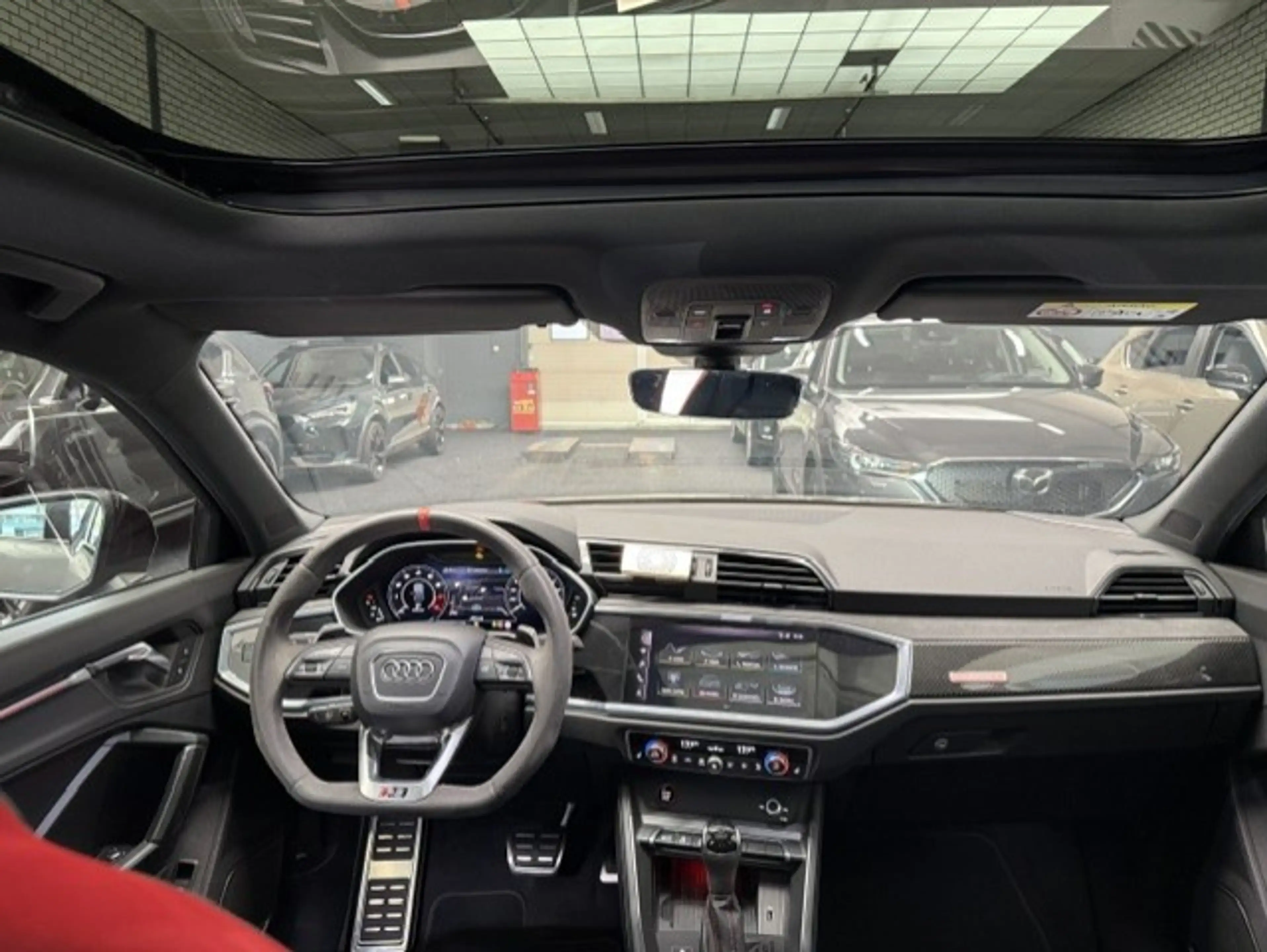Audi RS Q3 Sportback Quattro PANO/RS SEAT/B&O — photo 13