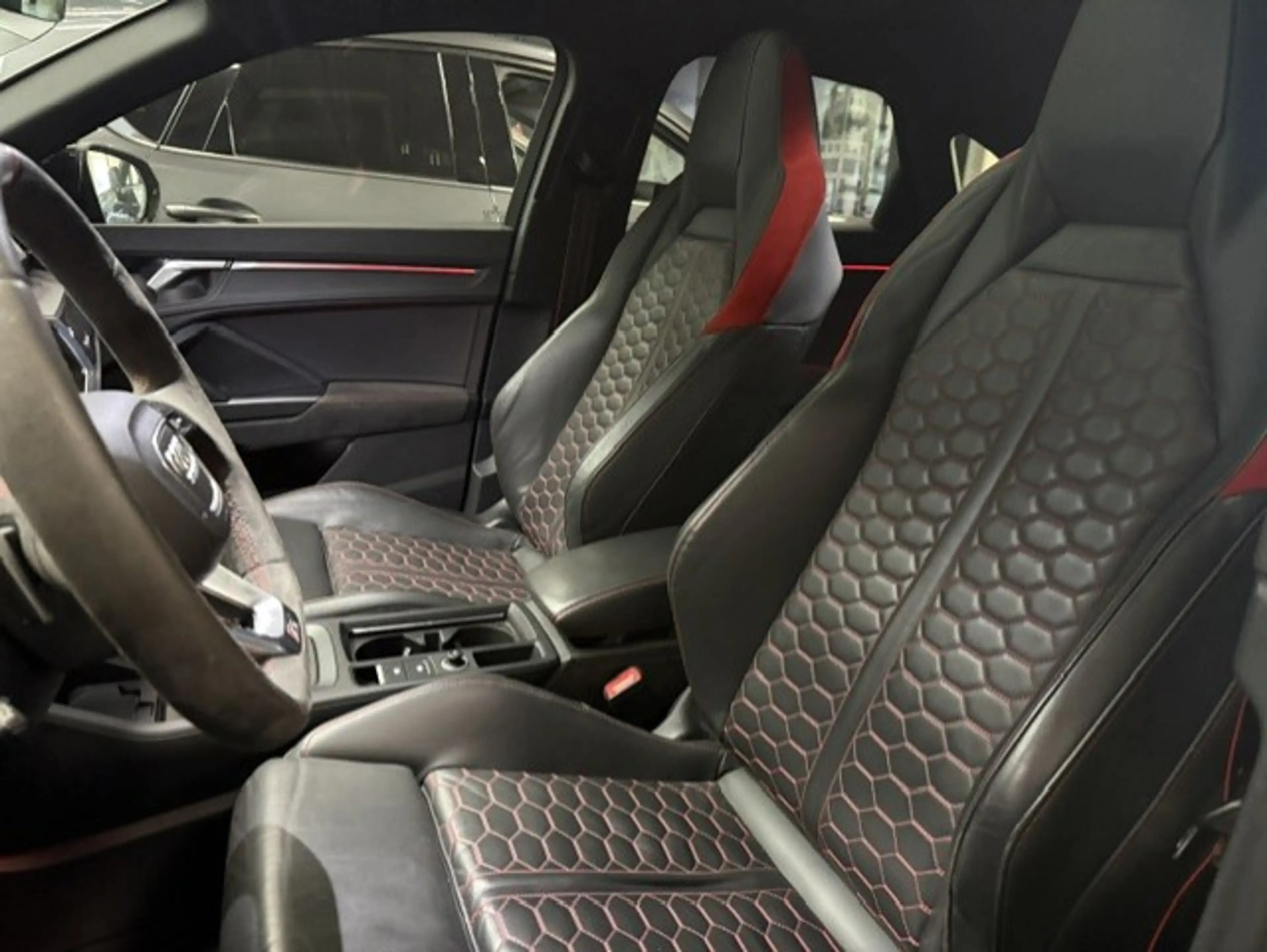 Audi RS Q3 Sportback Quattro PANO/RS SEAT/B&O — photo 10
