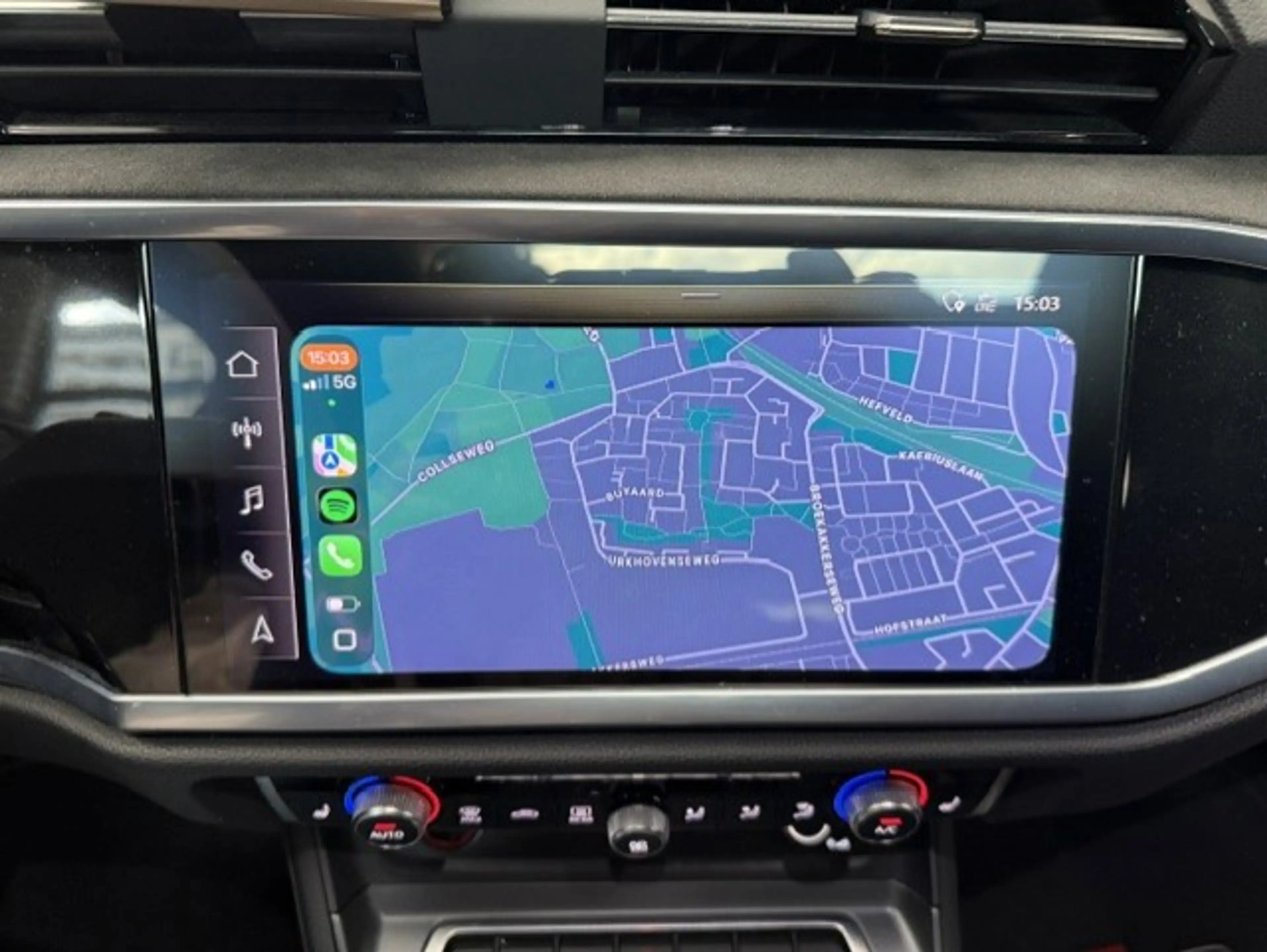 Audi RS Q3 Sportback Quattro PANO/RS SEAT/B&O — photo 20