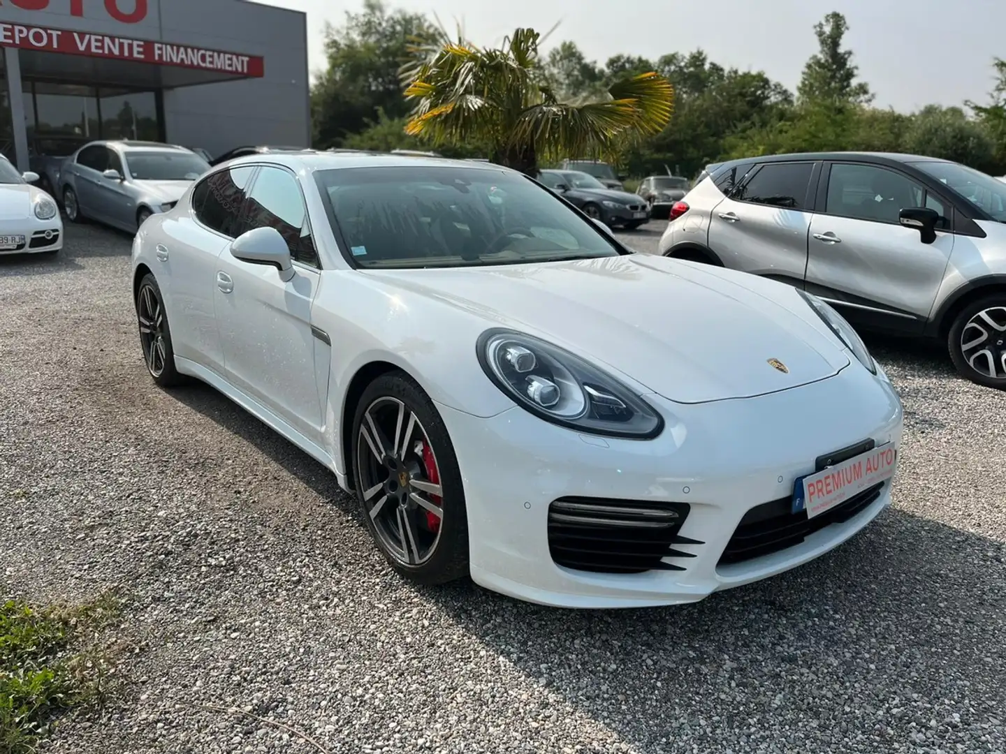 Porsche Panamera GTS V8 4.8 440ch Blanc - 2