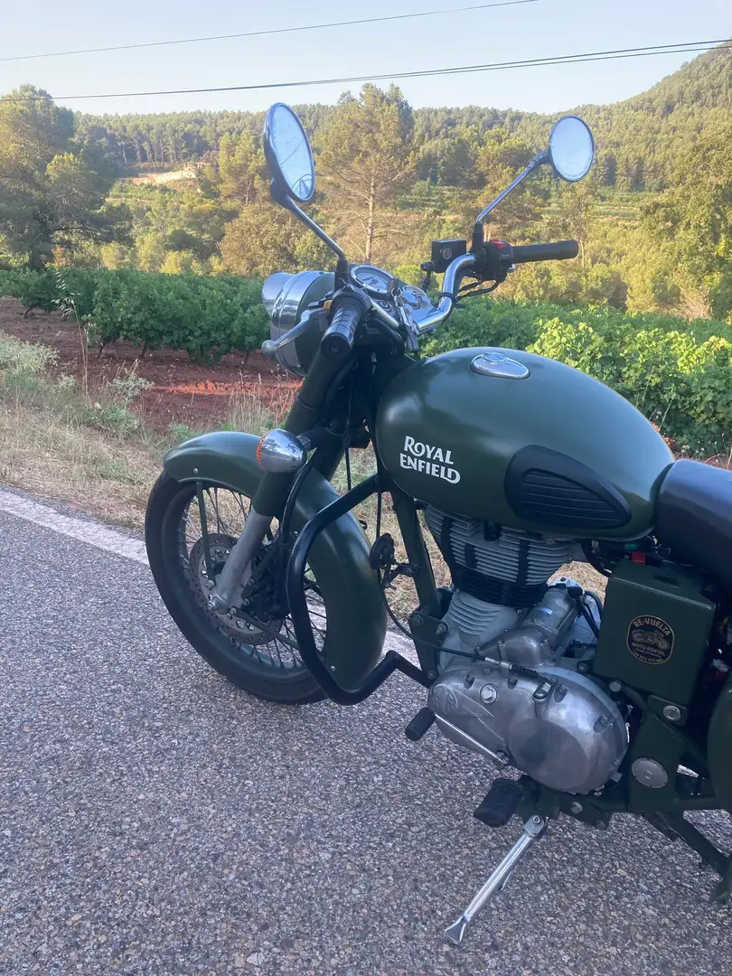 Royal Enfield Classic Verde - 1
