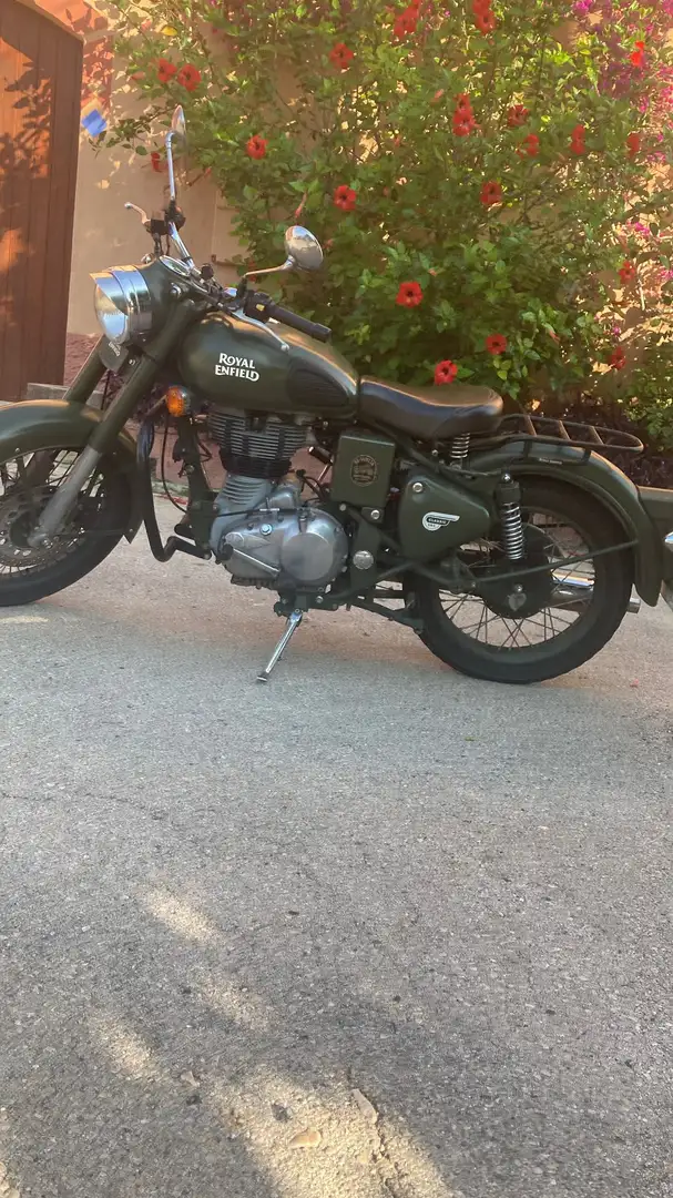 Royal Enfield Classic Verde - 2