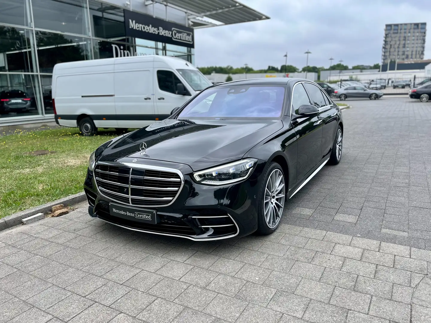 Mercedes-Benz S 580 S Long PHEV 580 e Noir - 1