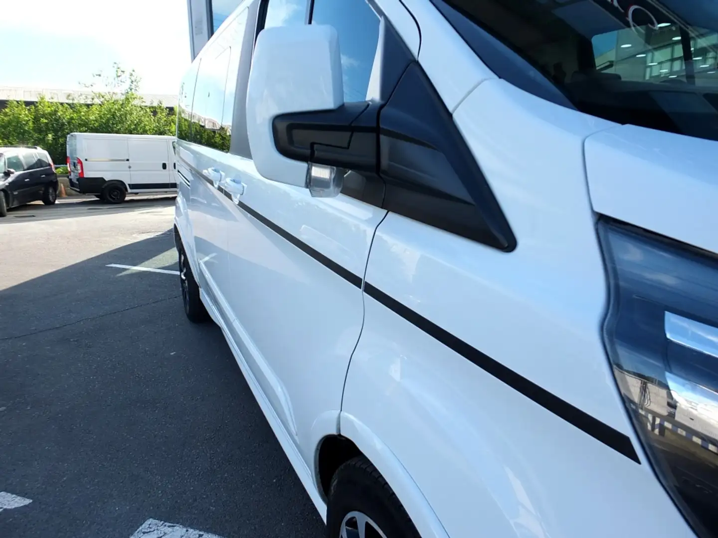 Ford Tourneo Custom 2.0TDCI Sport 170 Wit - 2