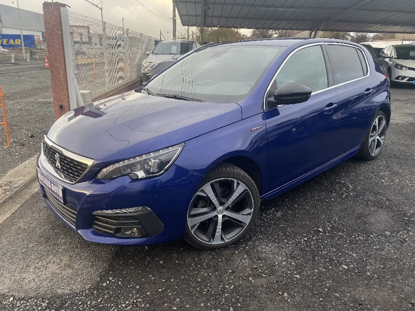 Peugeot 308 1.6 BlueHDi 115ch GT Line - 1