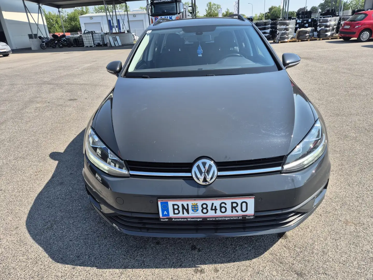 Volkswagen Golf Variant Grau - 2
