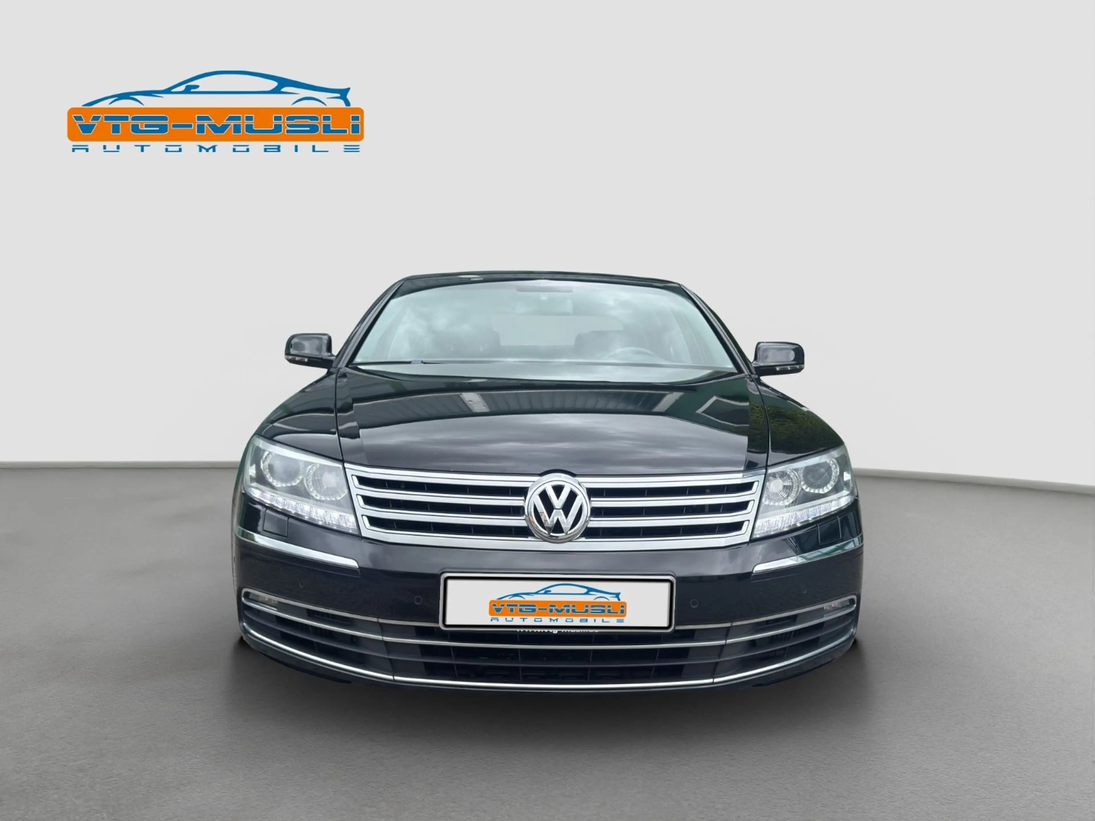 Volkswagen Phaeton V6 TDI 4Motion * 126.335 Km * — photo 2