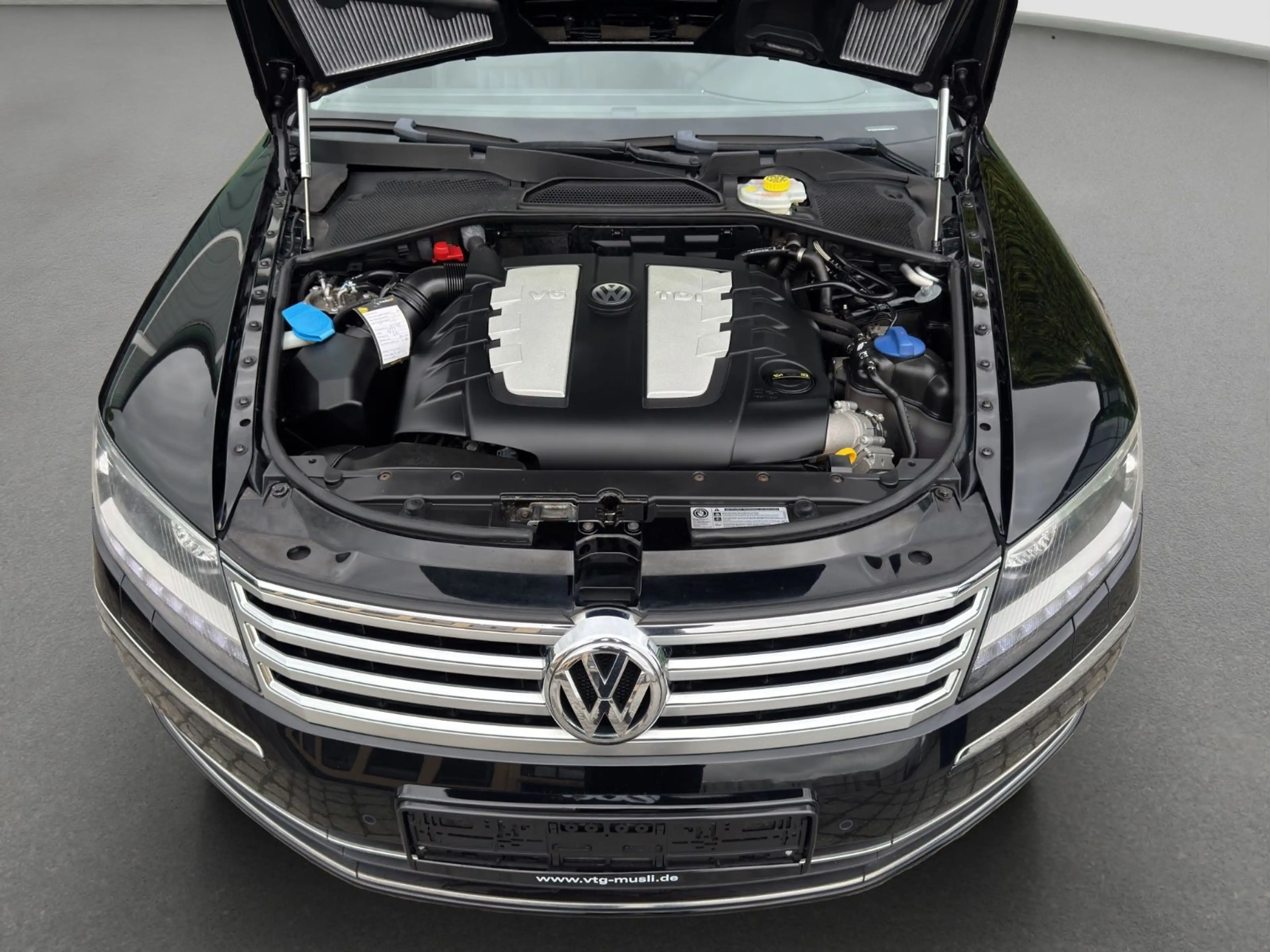 Volkswagen Phaeton V6 TDI 4Motion * 126.335 Km * — photo 27