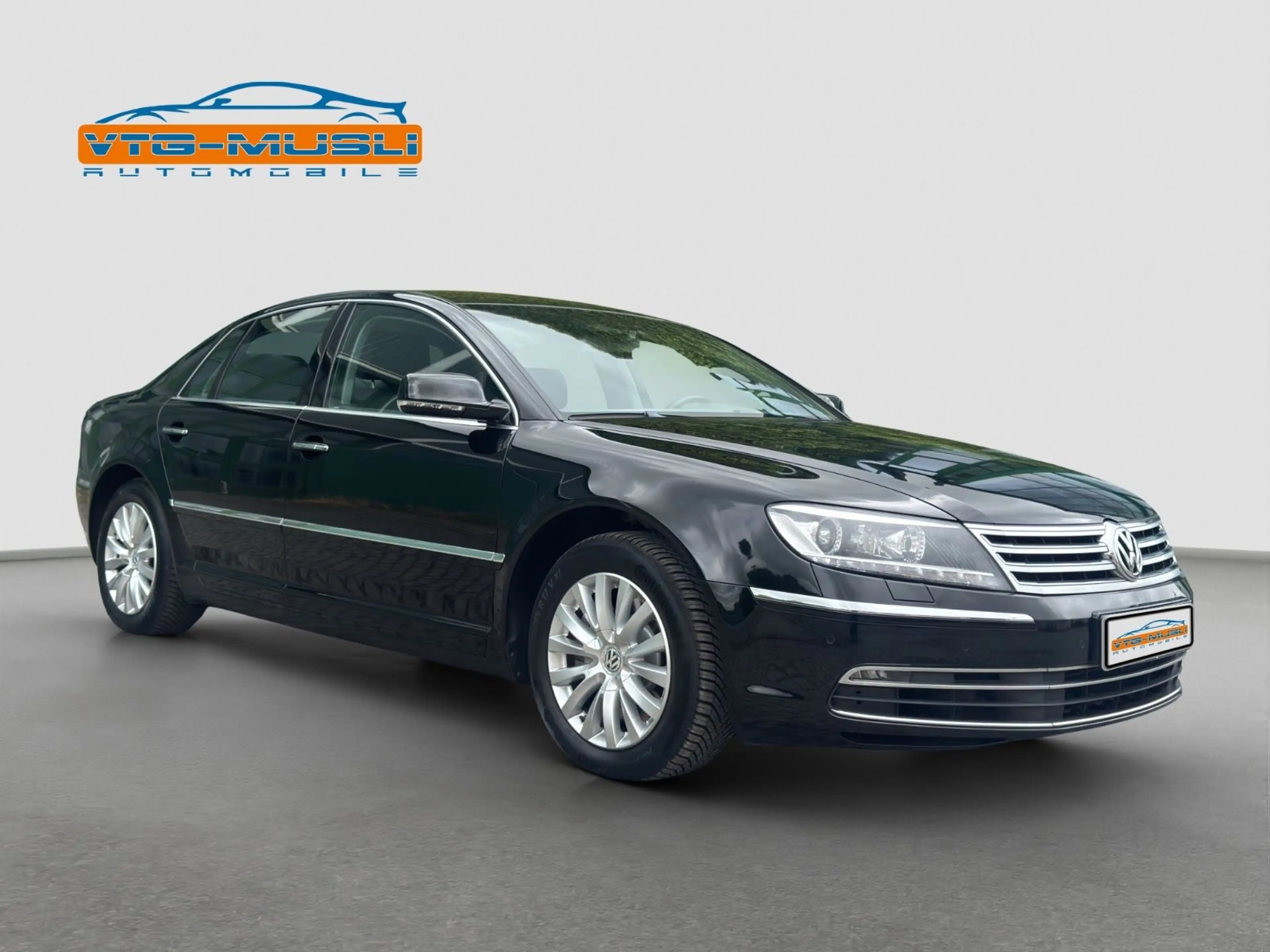 Volkswagen Phaeton V6 TDI 4Motion * 126.335 Km * — photo 3