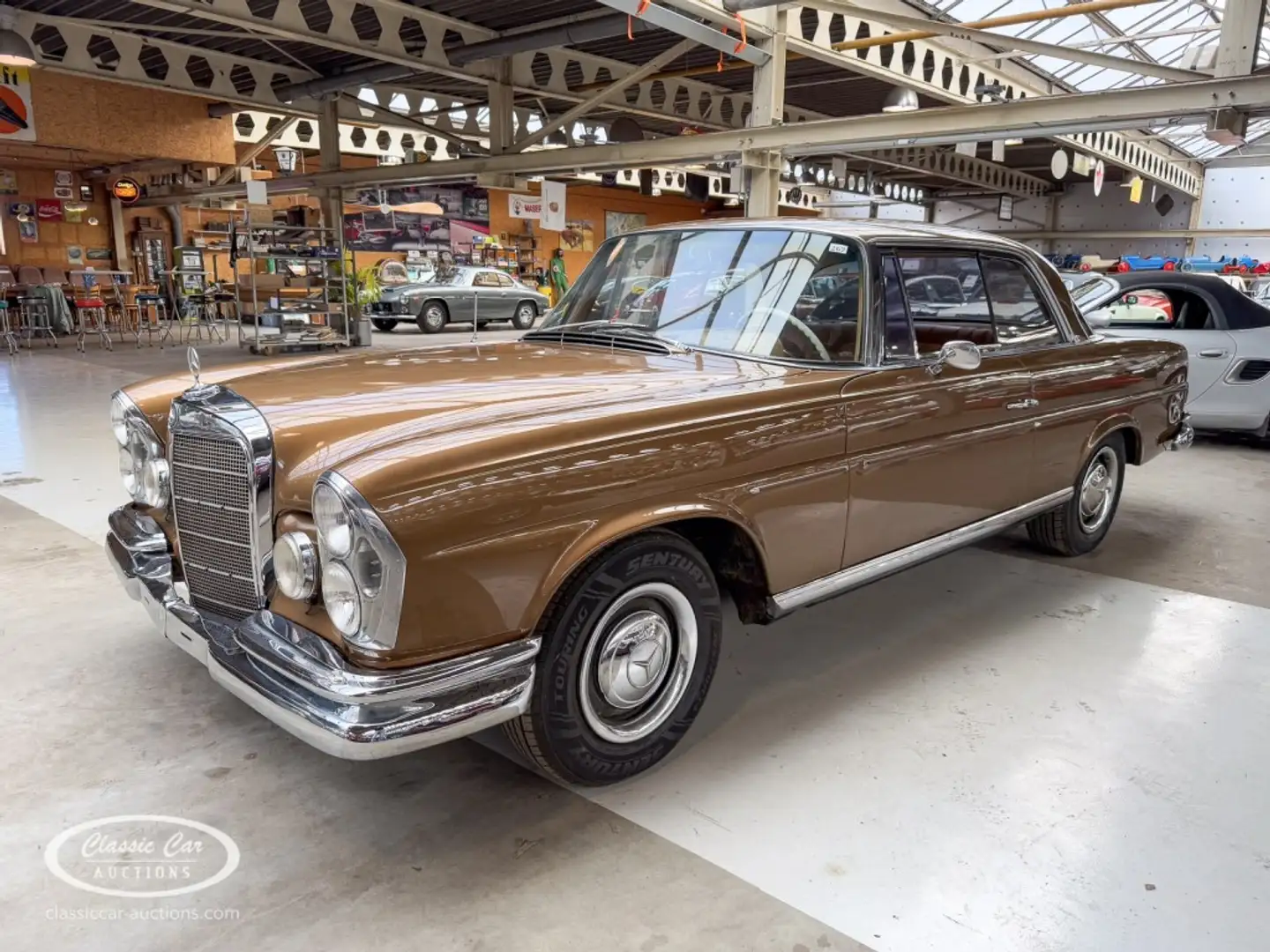 Mercedes-Benz 250 Coupe  - ONLINE AUCTION Maro - 1