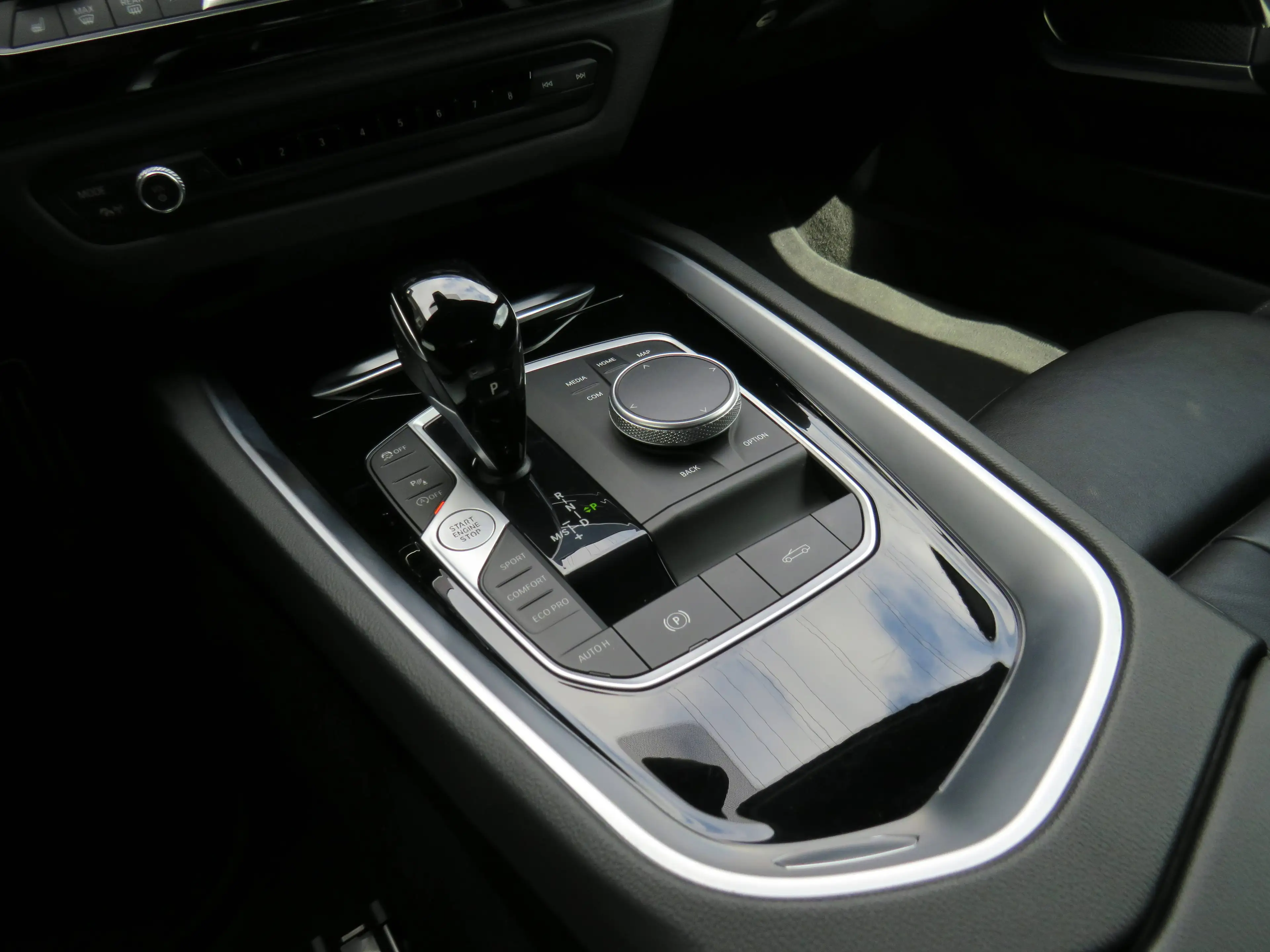BMW Z4 30 i M Sport / R-Kam, Assist, Top Zustand — photo 10