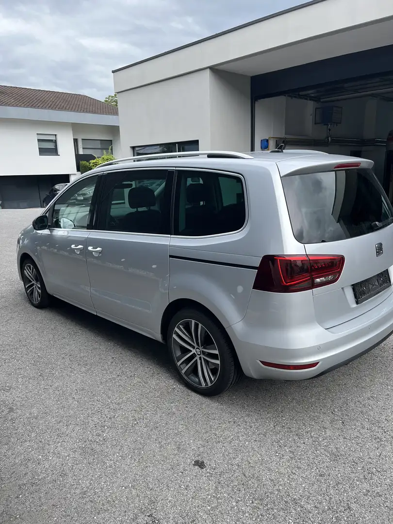 SEAT Alhambra FR 2,0 TDI CR 4WD Silber - 2