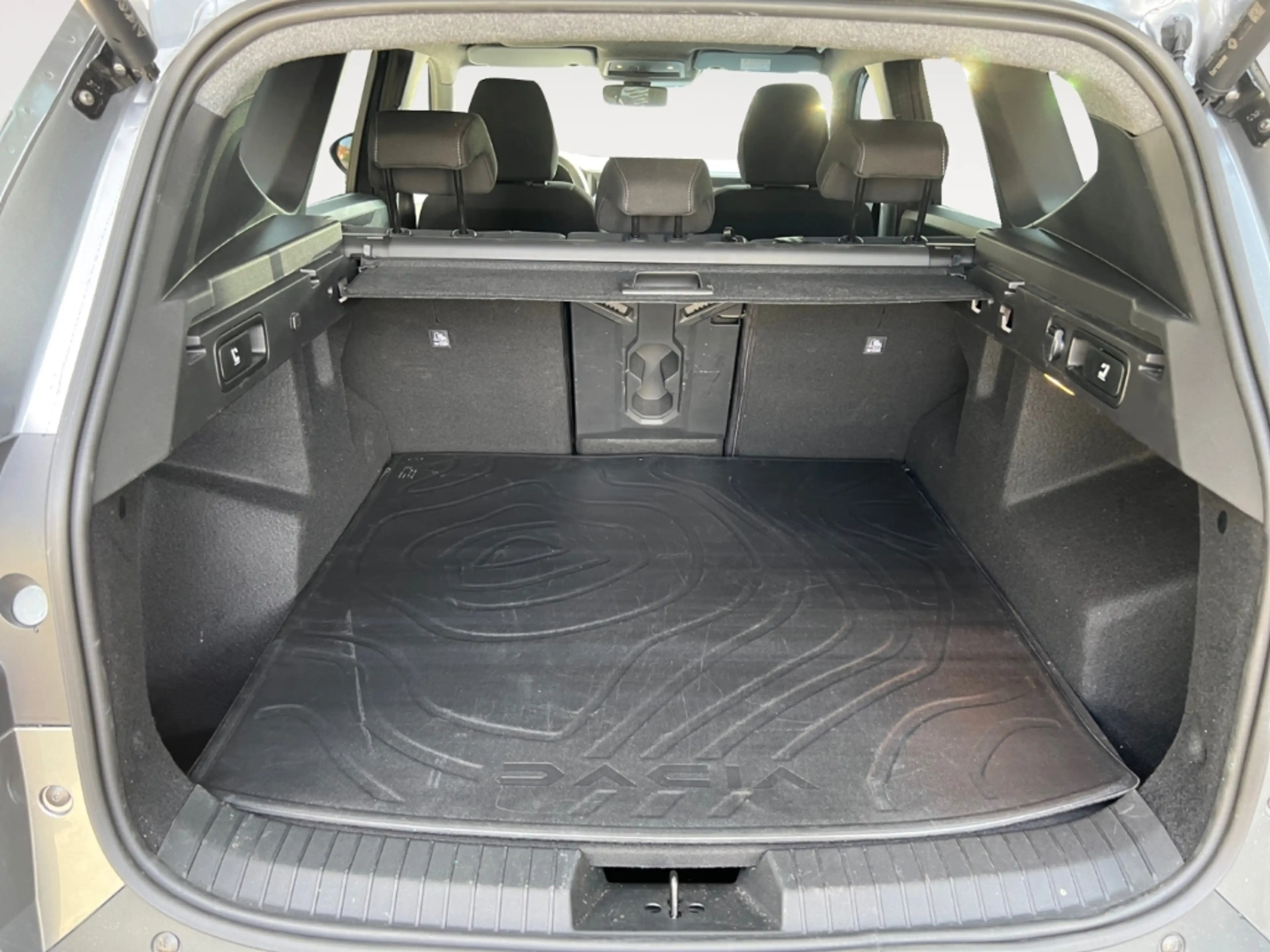 Dacia Bigster 155 Journey Winterpaket 360 Grad Kamera PDC CarPla — photo 12
