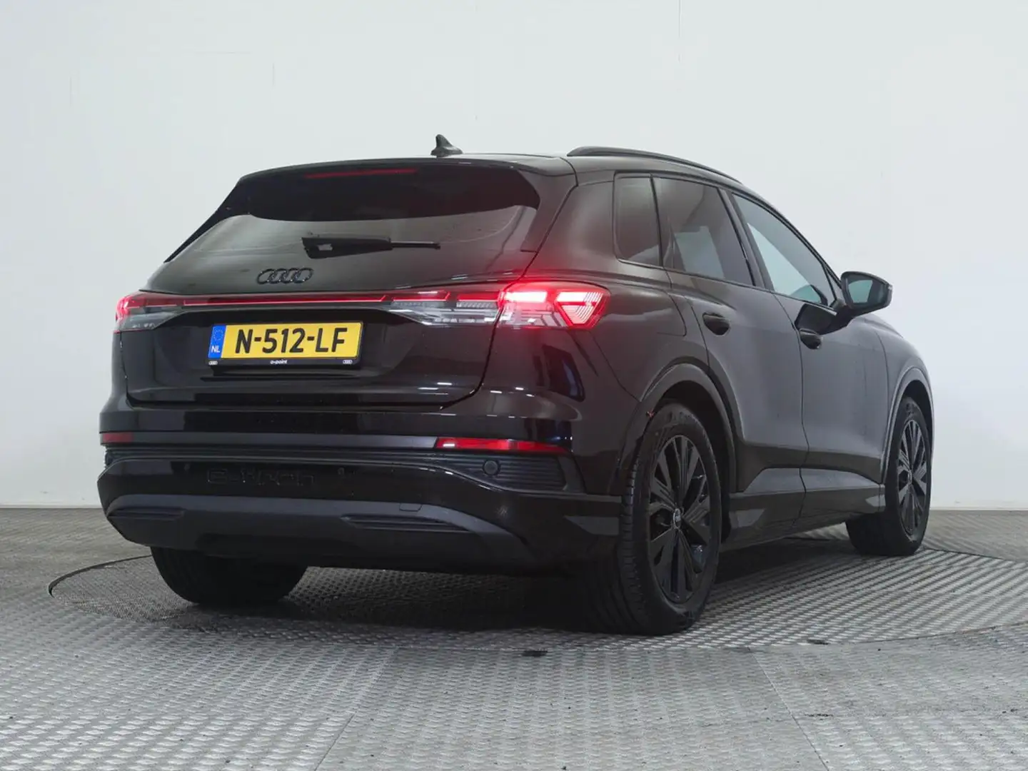 Audi Q4 e-tron 40 Launch Edition Advanced 77 kWh | Sportstoelen | Zwart - 2