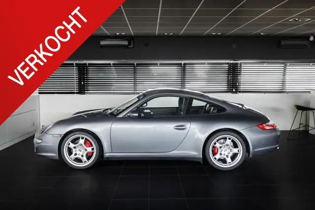 Porsche 911 3.8 Carrera 4S