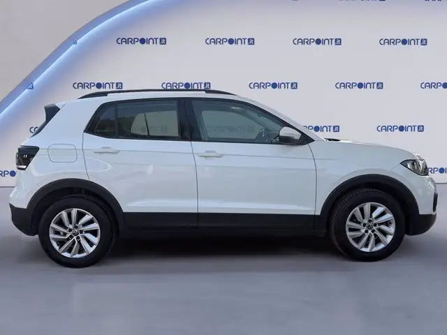 Volkswagen T-Cross view 7