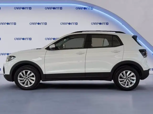Volkswagen T-Cross view 3