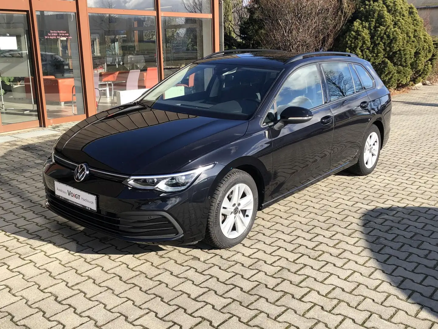 Volkswagen Golf Variant Life 1.5 eTSI AHK LED NAVI KAMERA KEYLESS Schwarz - 1