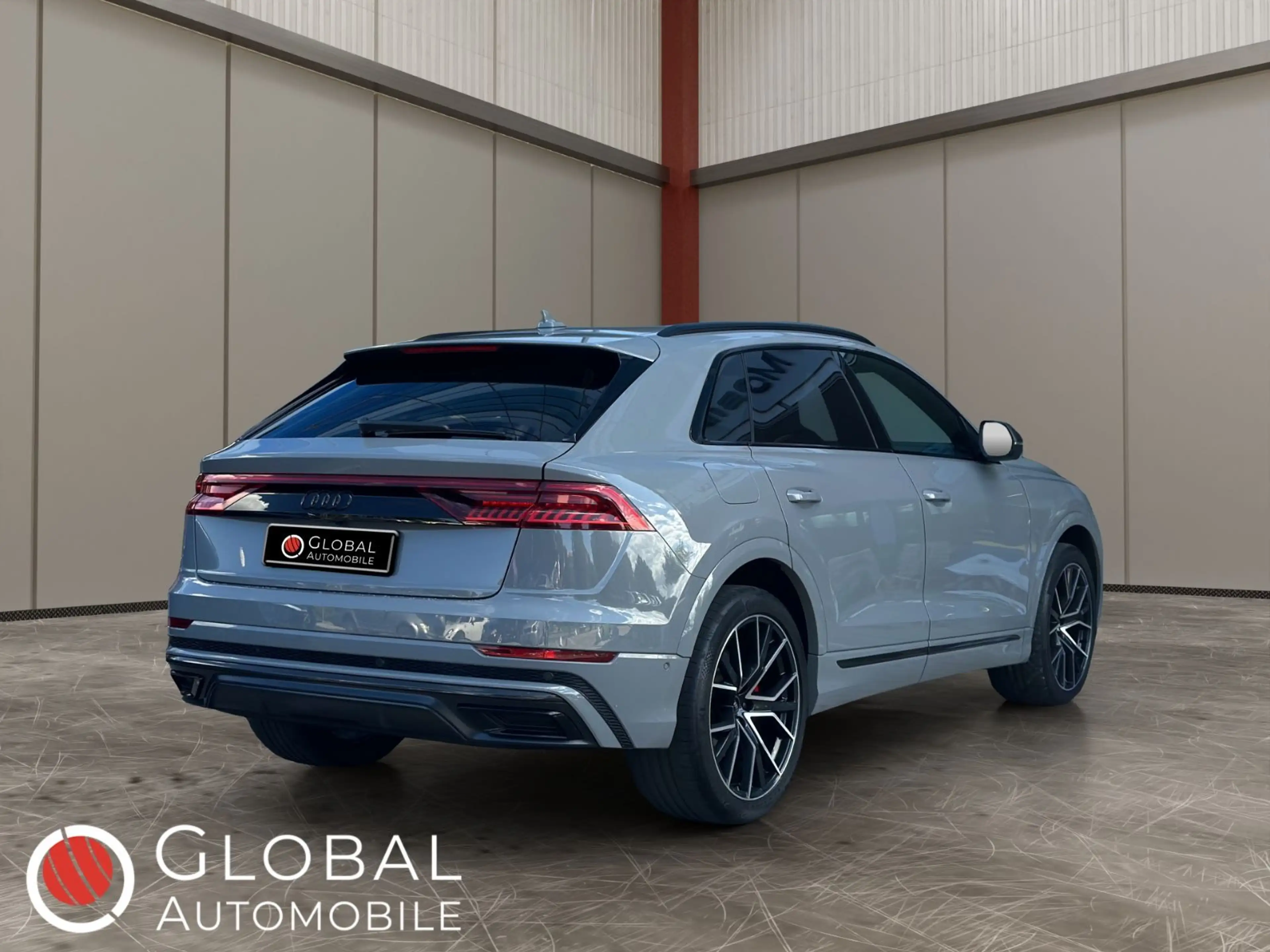 Audi Q8 TFSI Quattro Competition°B&O°PANO°HUD°MASS° — photo 2