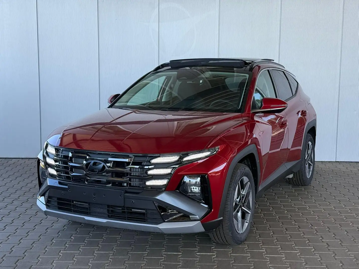 Hyundai TUCSON NX4 GO 1,6 T-GDi 2WD 6MT 160 PS / Panoramadach ... Rot - 1