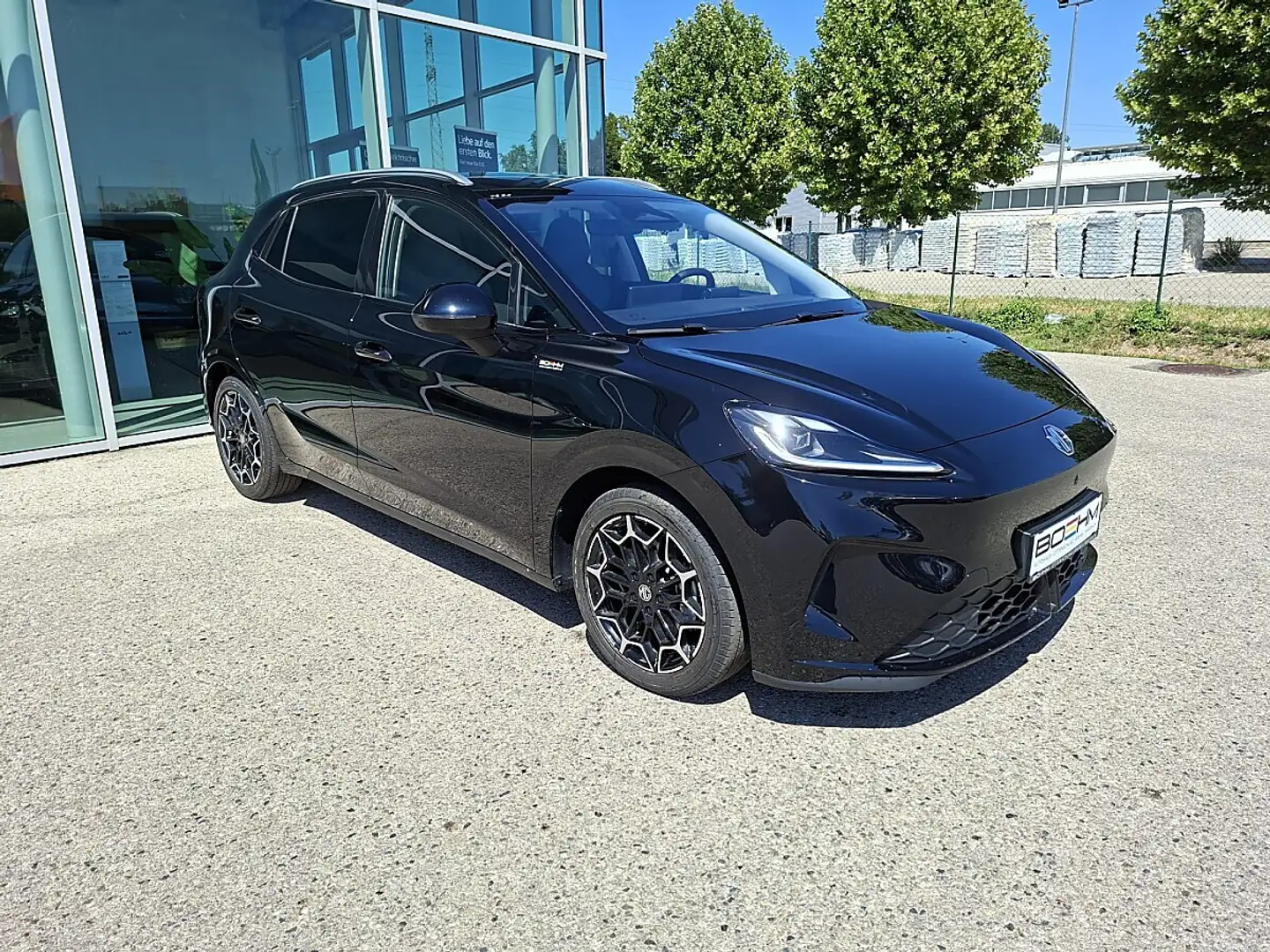 MG MG4 EV Urban 54 kWh Luxury Schwarz - 2