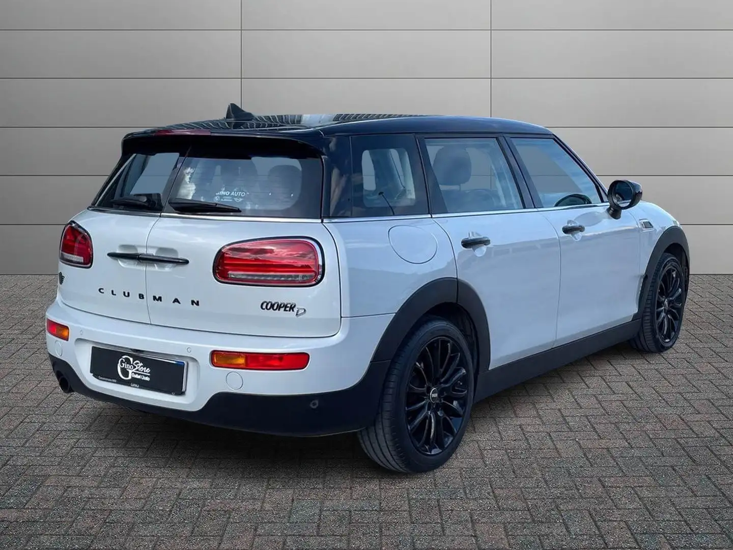 MINI Cooper D Clubman Clubman 2.0 Cooper D Classic auto Beige - 2