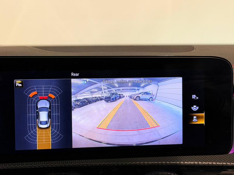 Mercedes-Benz CLA 180 CLA 180d AMG Line Night Pack — photo 15