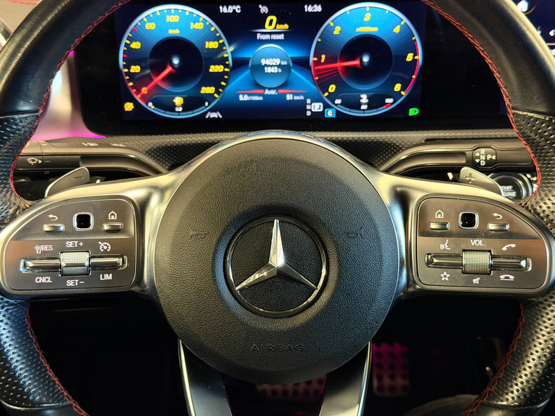 Mercedes-Benz CLA 180 CLA 180d AMG Line Night Pack — photo 11