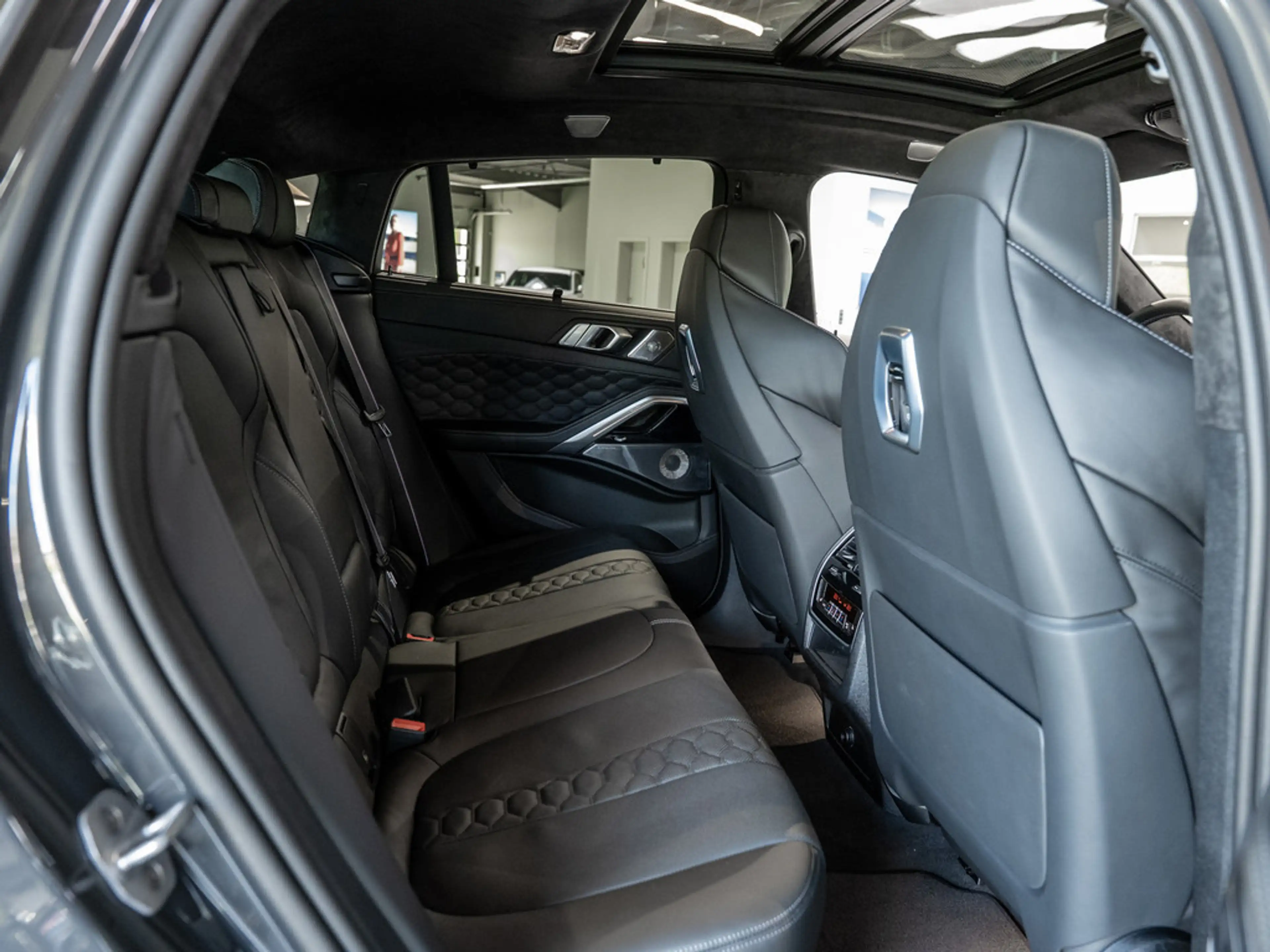 BMW X6 xDrive Competition 360° PANO LED AKTIVSITZE — photo 8