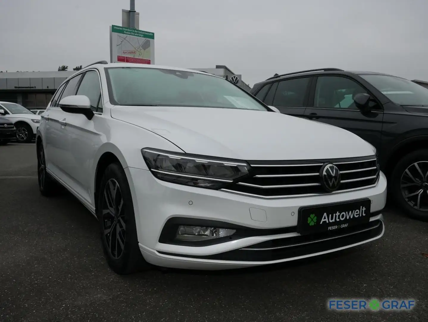 Volkswagen Passat Variant Business 2.0 TDI DSG AHK VIRTUAL Weiß - 2