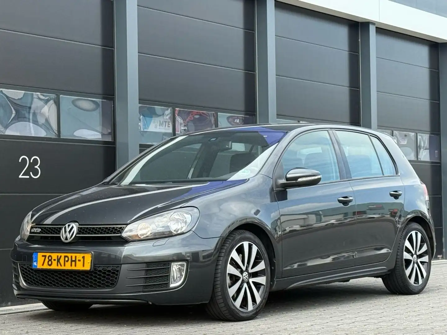 Volkswagen Golf GTD 2.0 Navi Clima 170 PK Grijs - 1