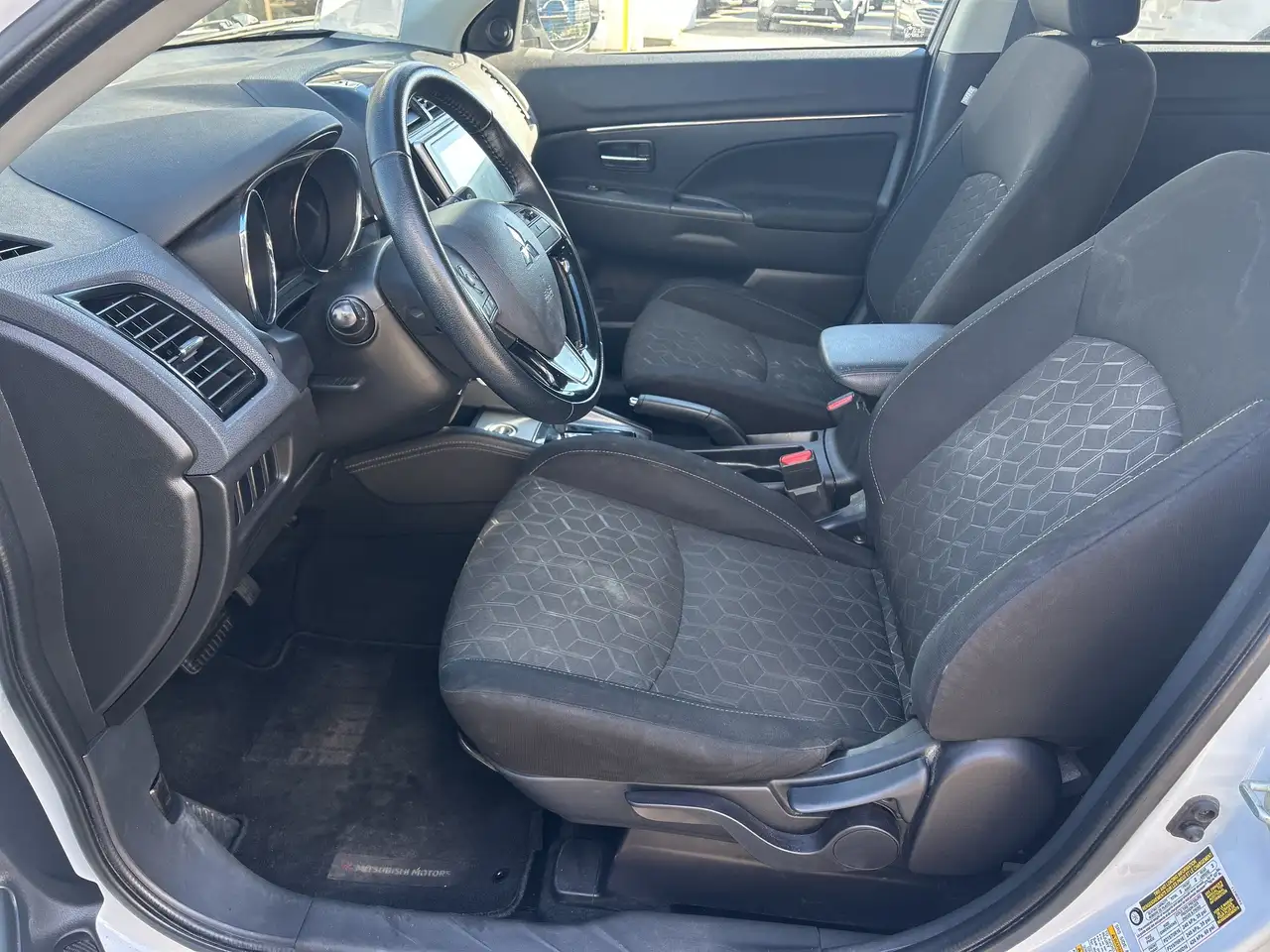 Mitsubishi RVR снимка Mitsubishi RVR