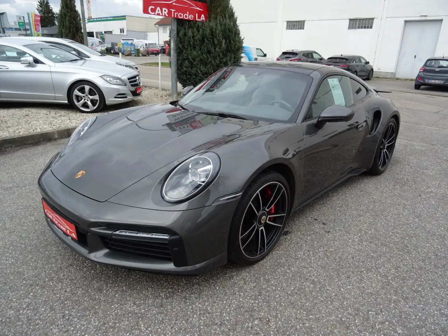 Porsche 991 Turbo /581 PS Grau - 1