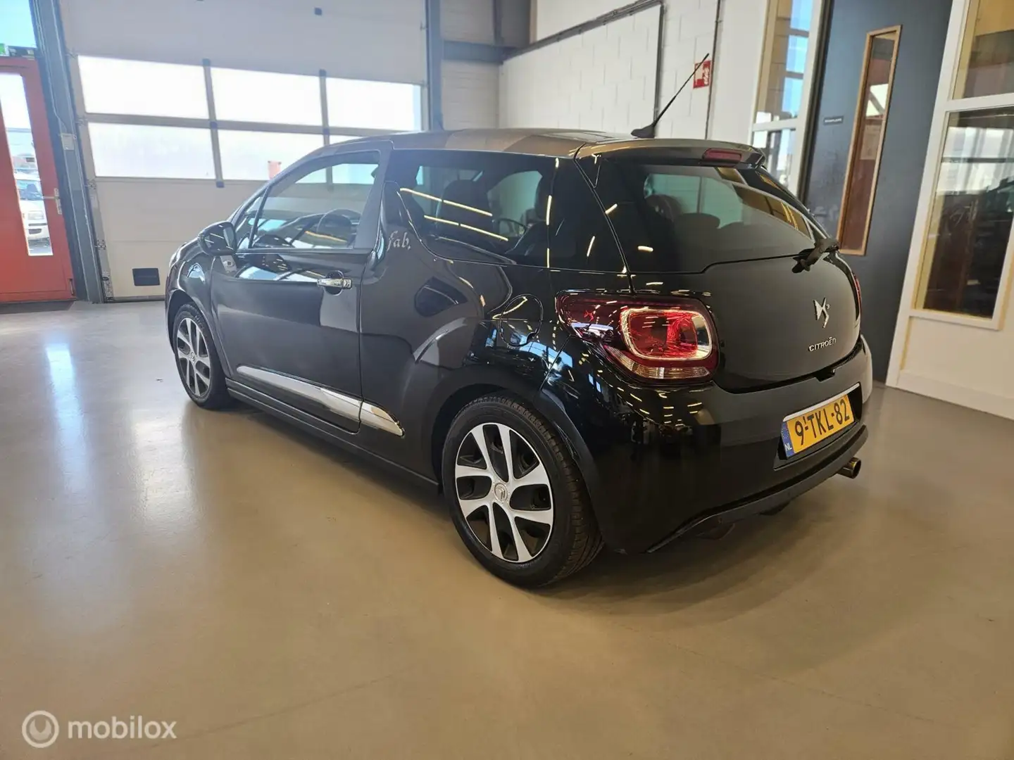 Citroen DS3 1.2 VTi Business Black - 2