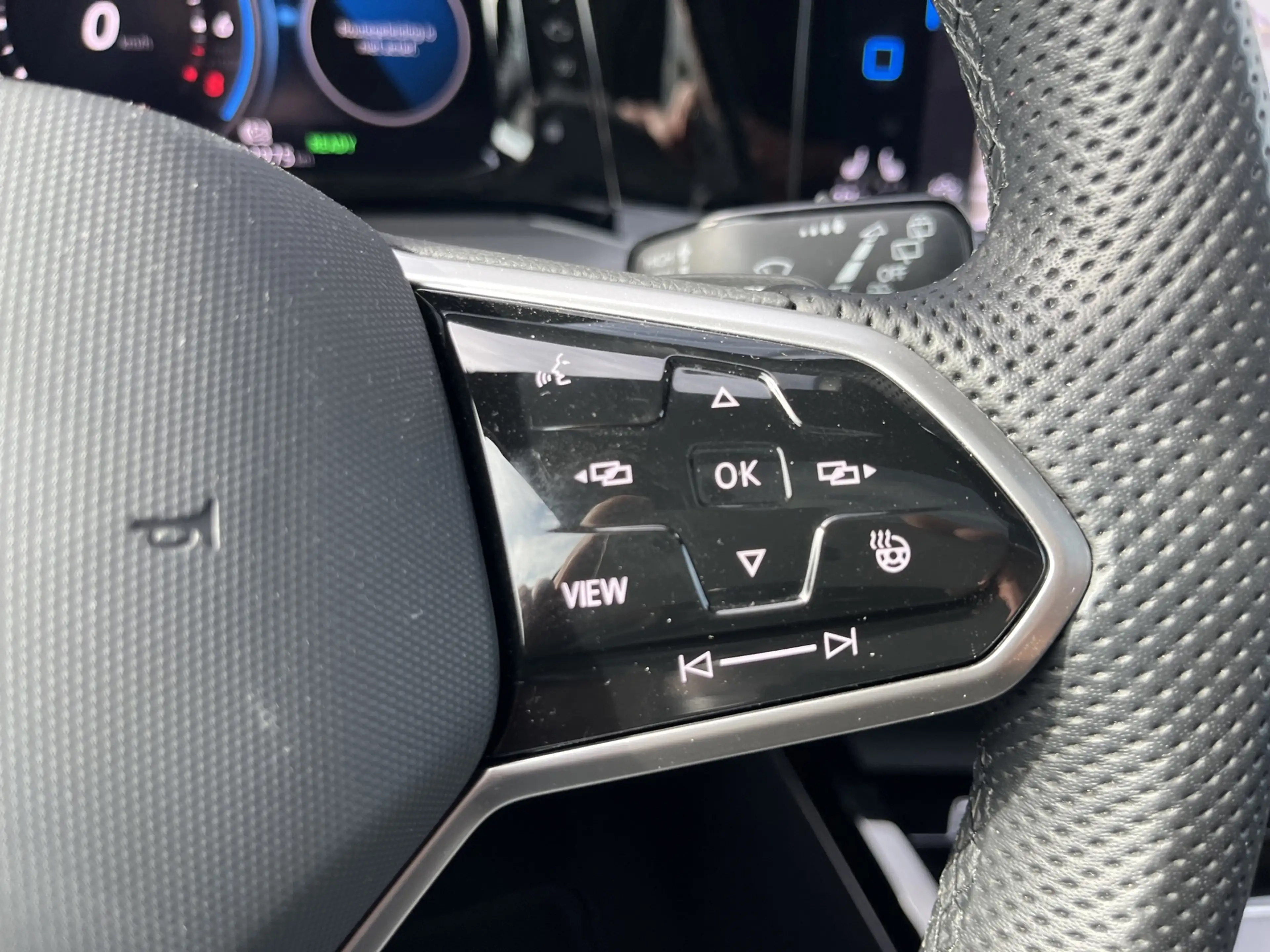Volkswagen Golf GTE 1.4 eHybrid Panodak, Virtual — photo 28