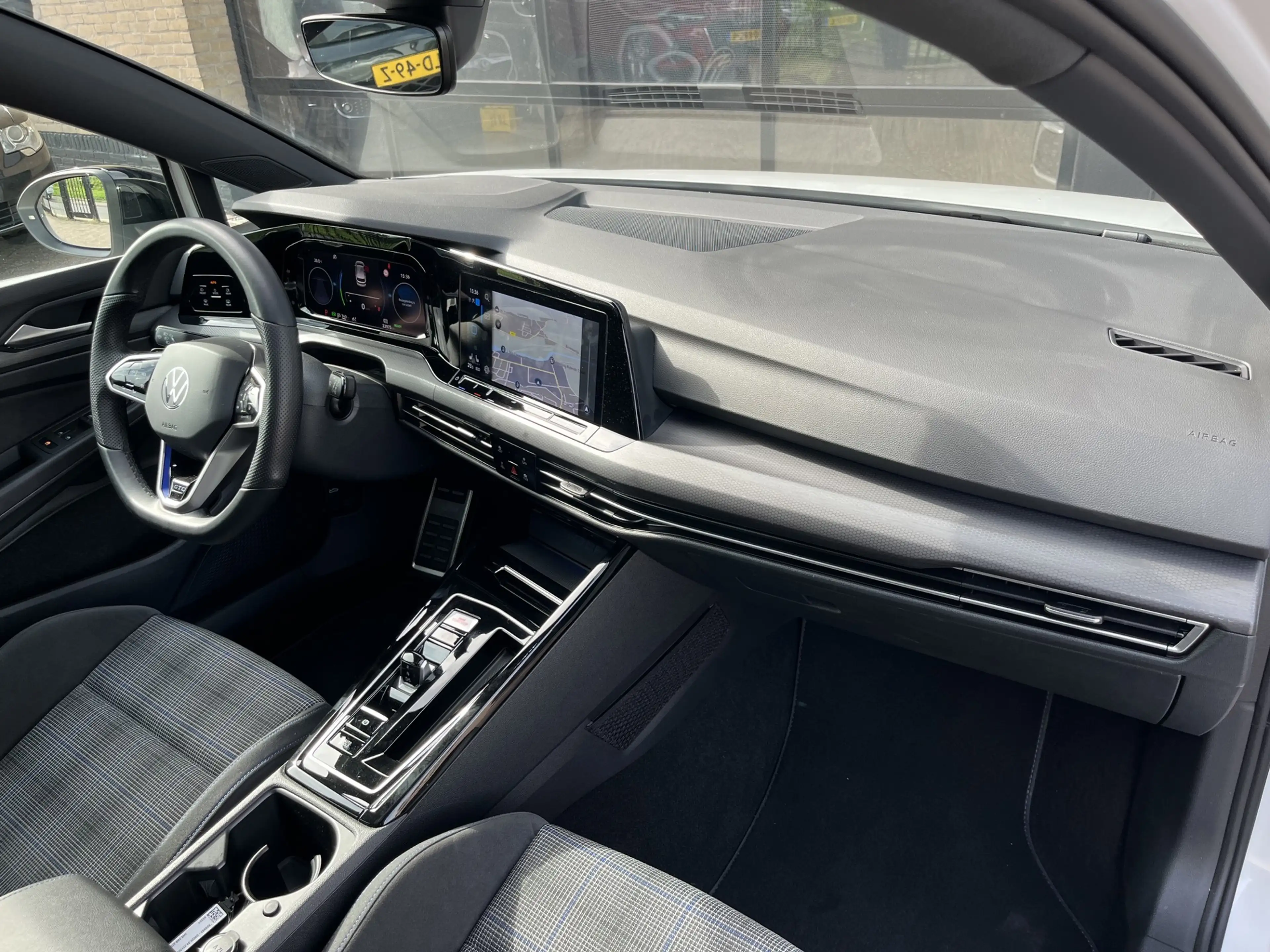 Volkswagen Golf GTE 1.4 eHybrid Panodak, Virtual — photo 19