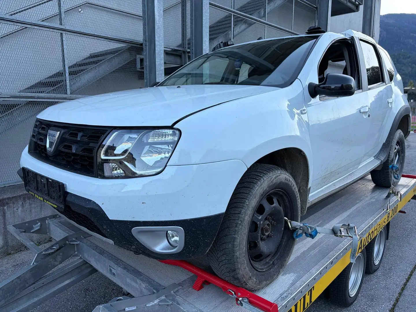 Dacia Duster Duster Lauréate 4WD Weiß - 1
