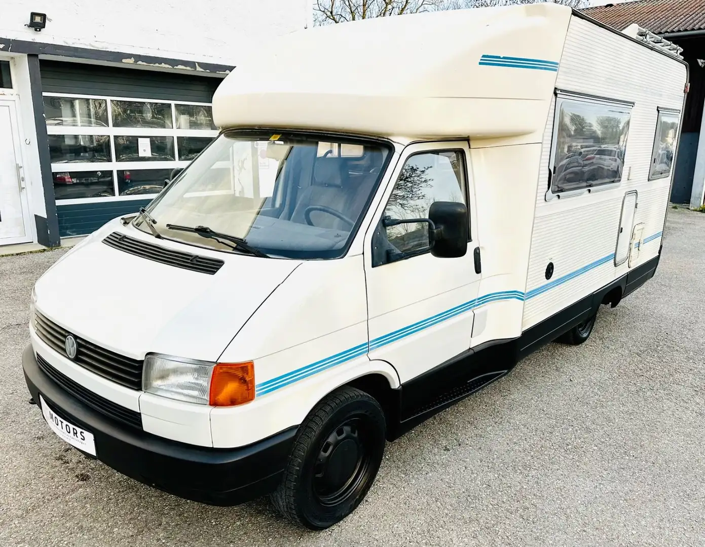 Volkswagen T4 2.4 D Wohnmobil Tüv NEU+WC+Dusche+Küche Fehér - 1